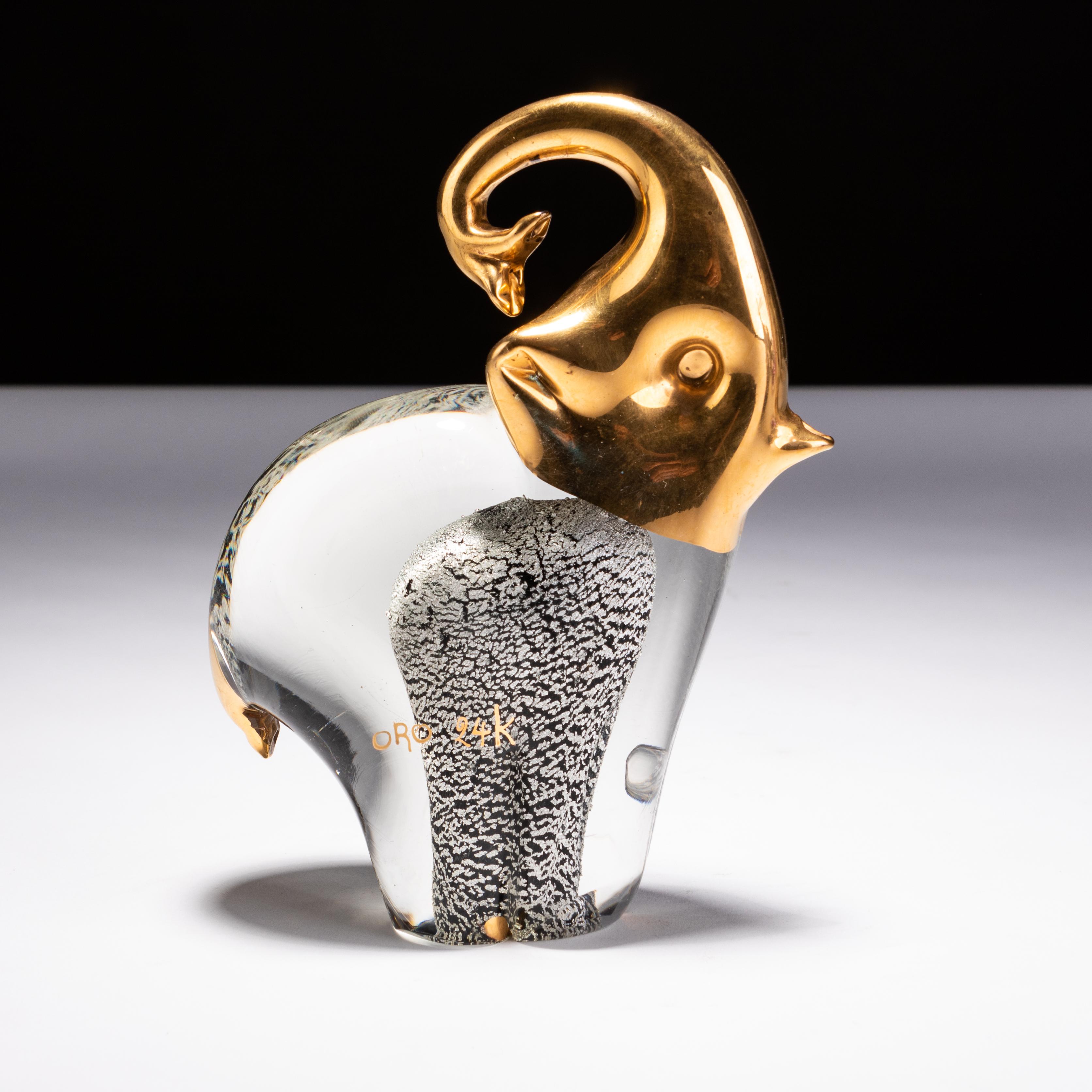 Murano Italian Venetian 24 KT Gold Glass Elephant Sculpture Desk Paperweight In Good Condition In Nottingham, GB