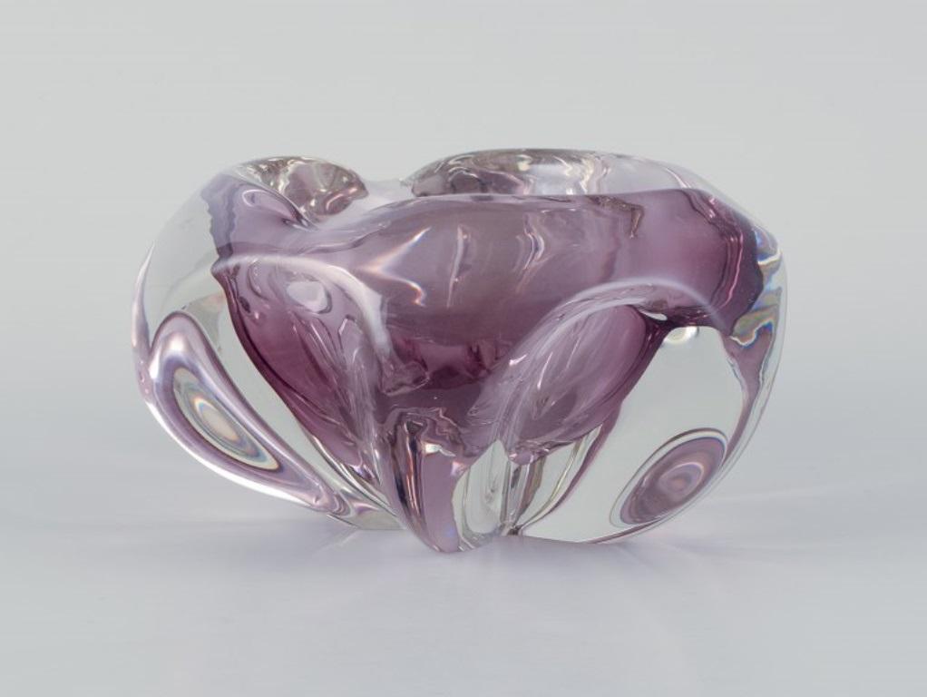 Italian Murano, Italy, art glass bowl in purple glass. Modernist design.  For Sale