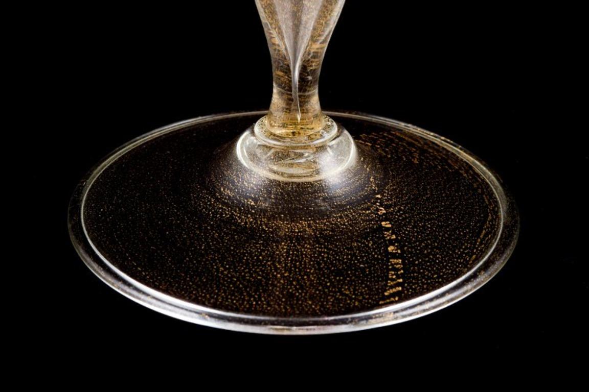 20ième siècle Murano, Italie. Centre de table en verre d'art. Craft avec des hippocampes. en vente