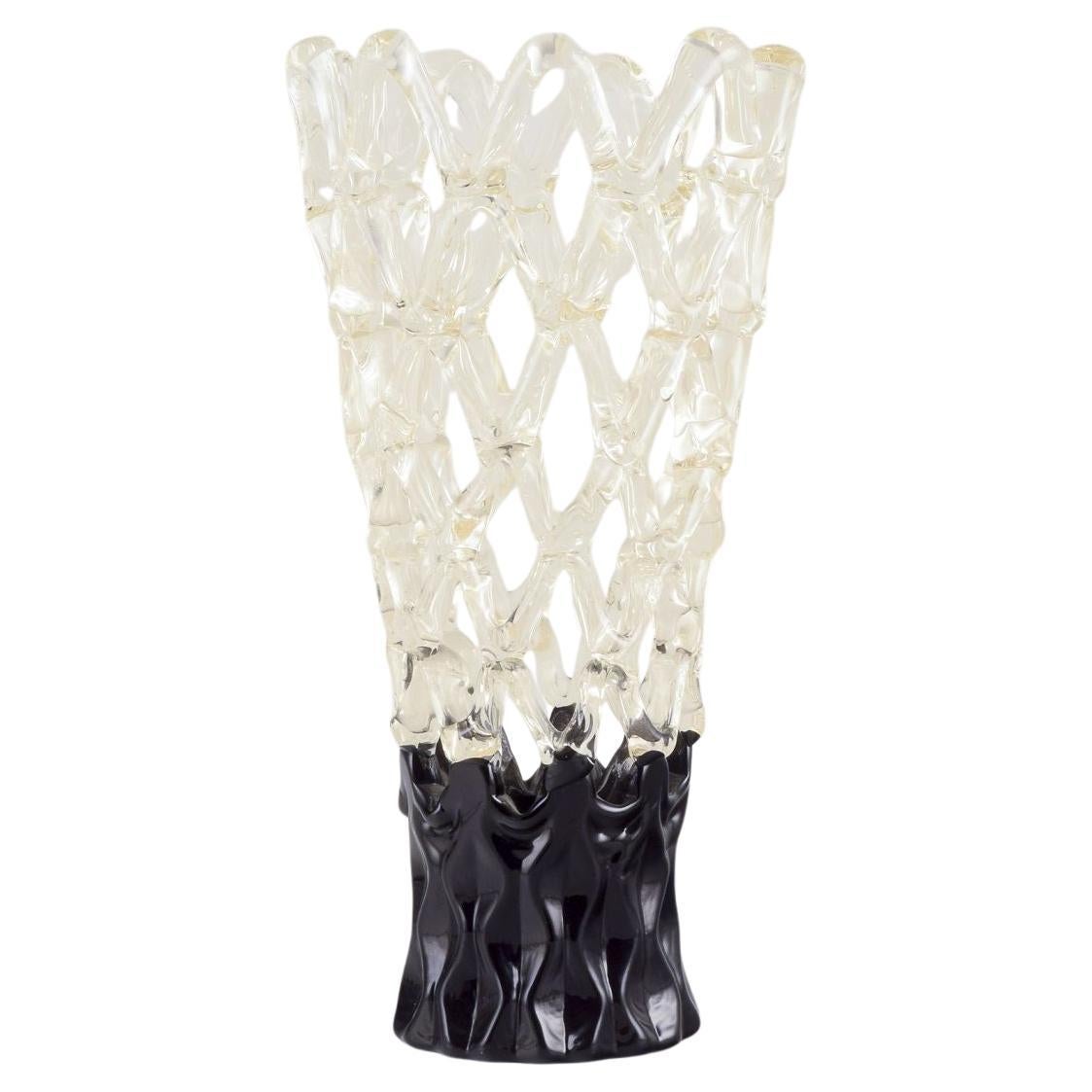 Murano, Italy. Exclusive Murano art glass vase with a refined lattice design. For Sale