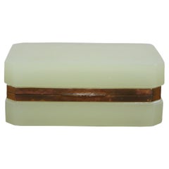 Murano Italy Opaline Uranium Vaseline Green Glow Glass Trinket Box Casket