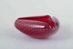 Murano, Italy. Organic-shaped bowl in ruby red glass. Ca. 1960s.