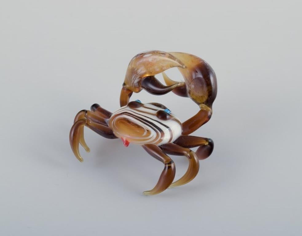 Art Glass Murano, Italy. Three miniature glass animal figurines. Two seals and a crab. For Sale