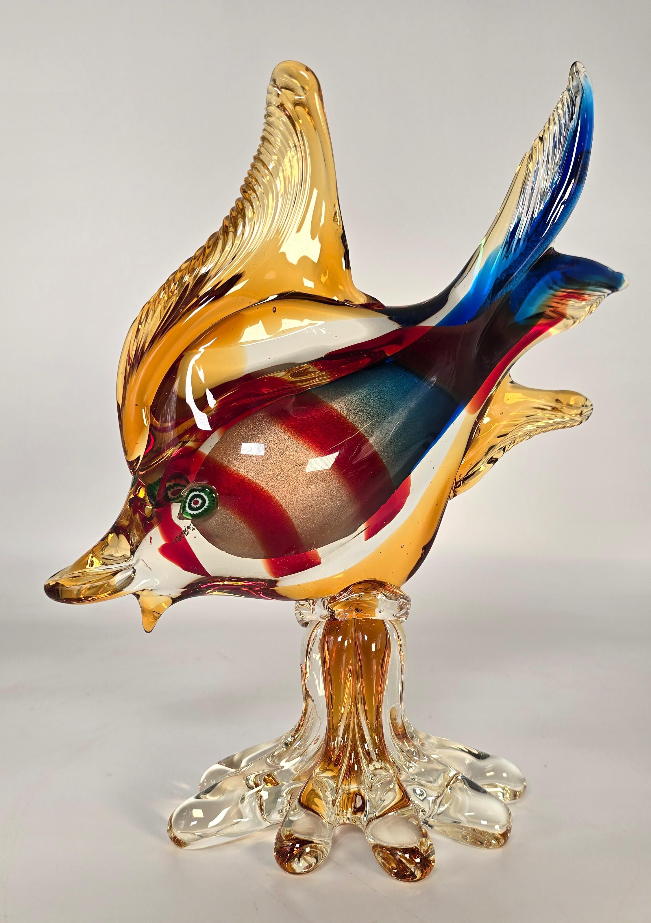 Murano großer Glasfisch mit Millefiori-Glasaugen um 1950 (Handgefertigt) im Angebot