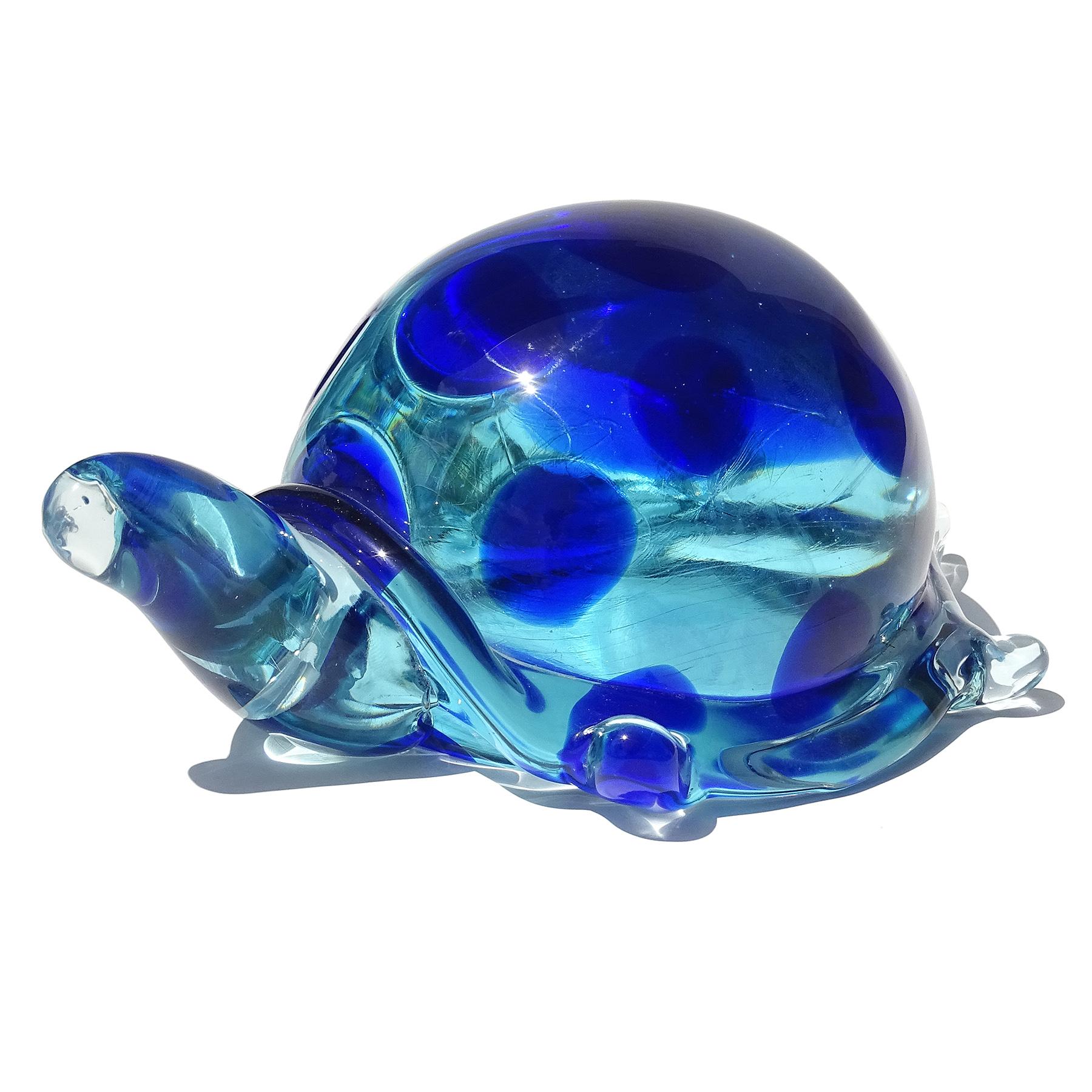 Murano Gran Escultura de Figura de Tortuga de Vidrio Artístico Italiano con Manchas Azules Claro y Oscuro en venta 3