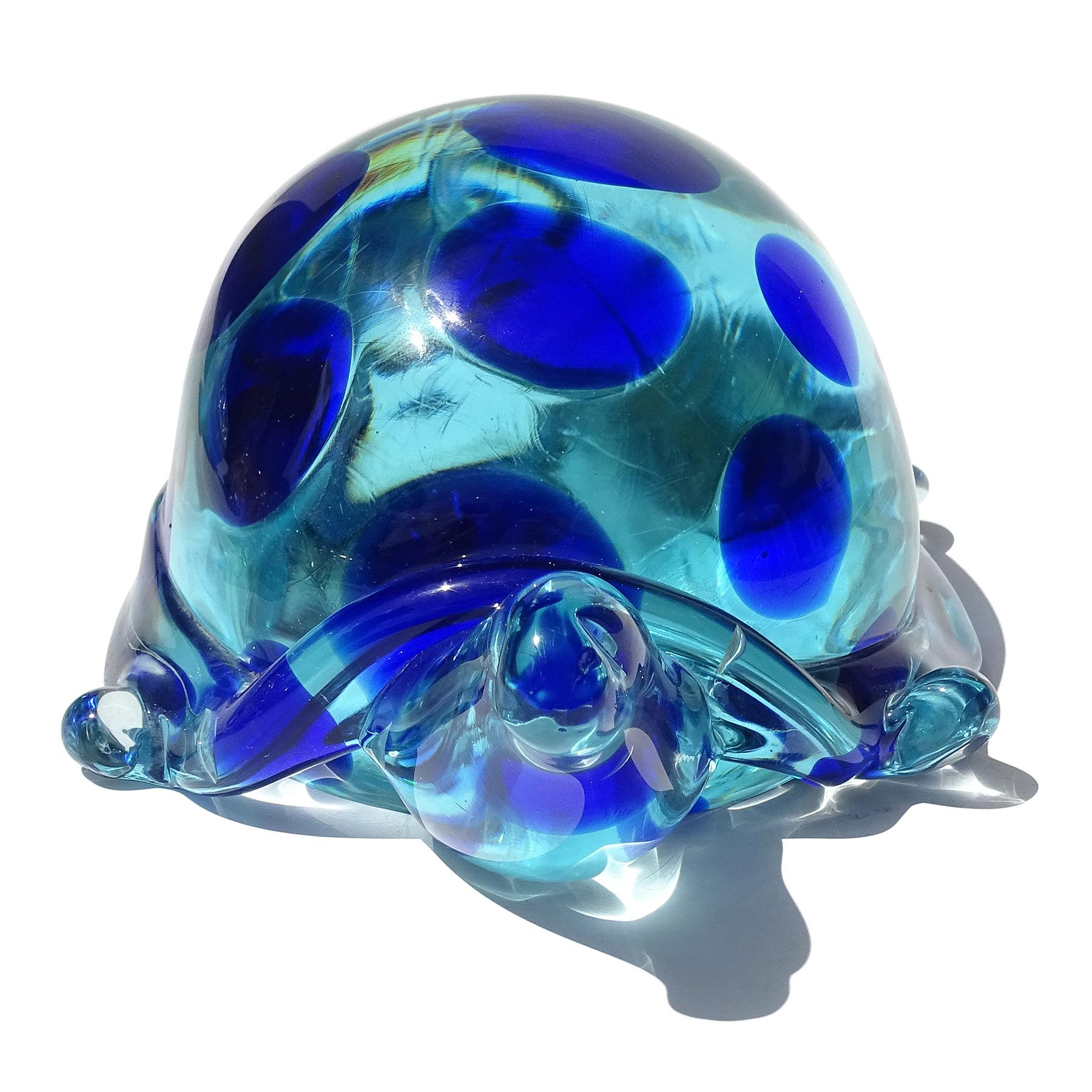 Murano Gran Escultura de Figura de Tortuga de Vidrio Artístico Italiano con Manchas Azules Claro y Oscuro en venta 1