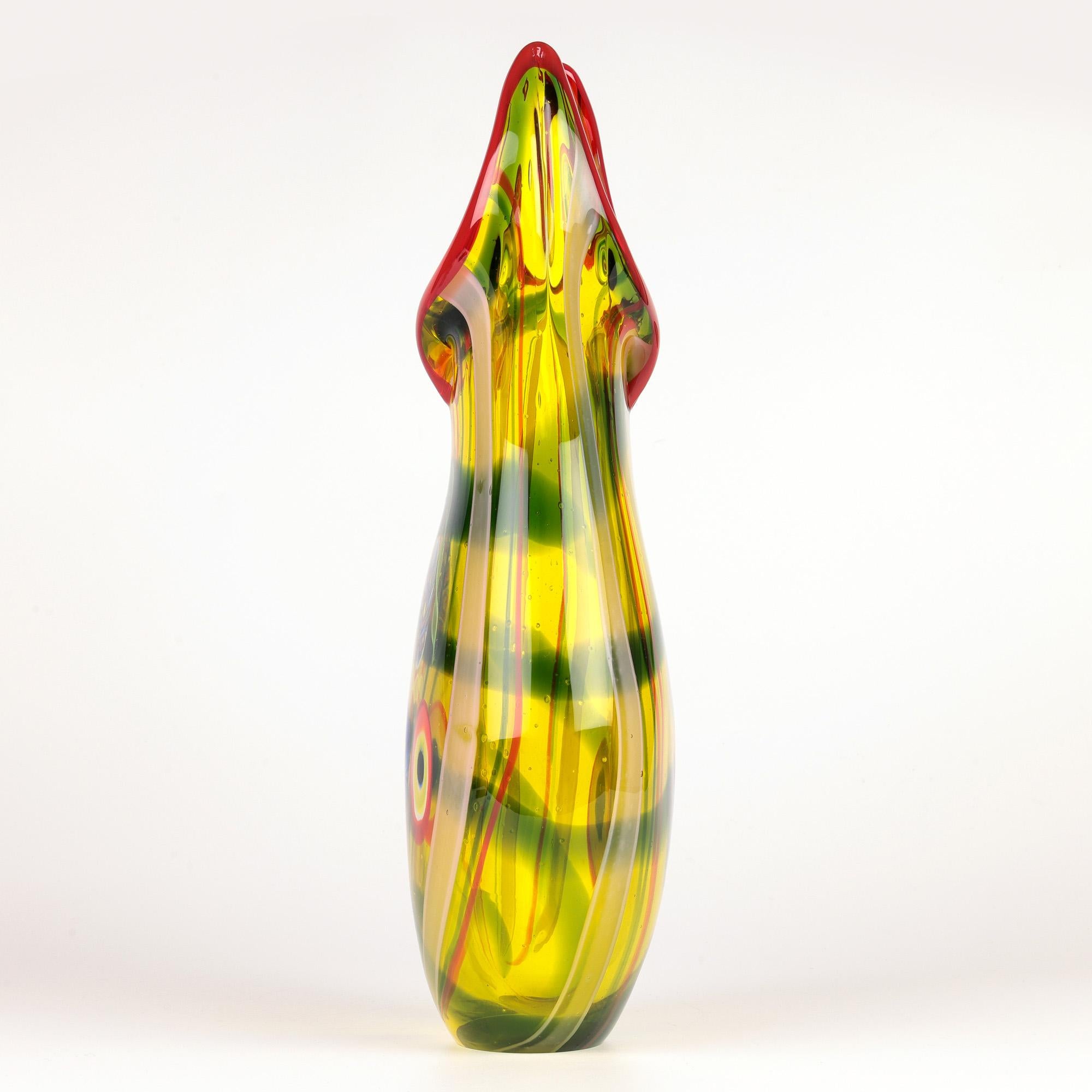 Grand vase en verre d'art jaune de Murano avec murrine et ruban en vente 10