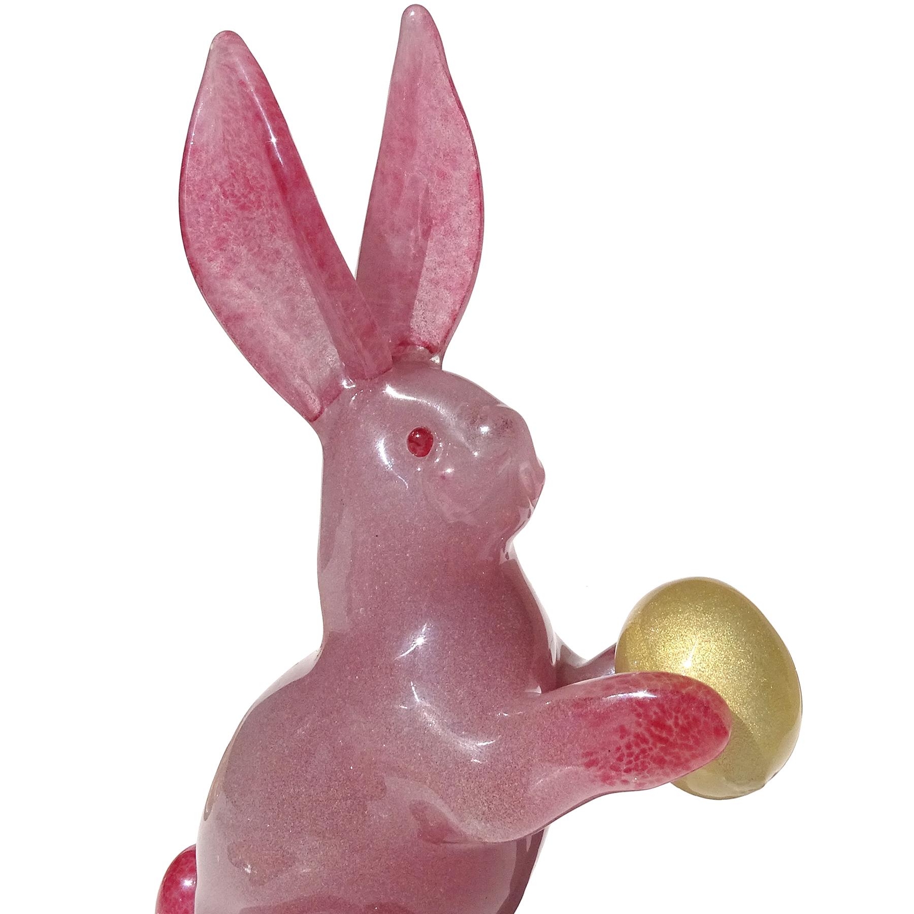 Murano Large Pink Bubbles Bunny Rabbit Gold Leaf Egg Italian Art Glass Sculpture For Sale 1