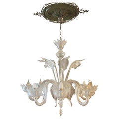 Gran araña veneciana de cristal artístico transparente de Murano de dos pisos, años 50