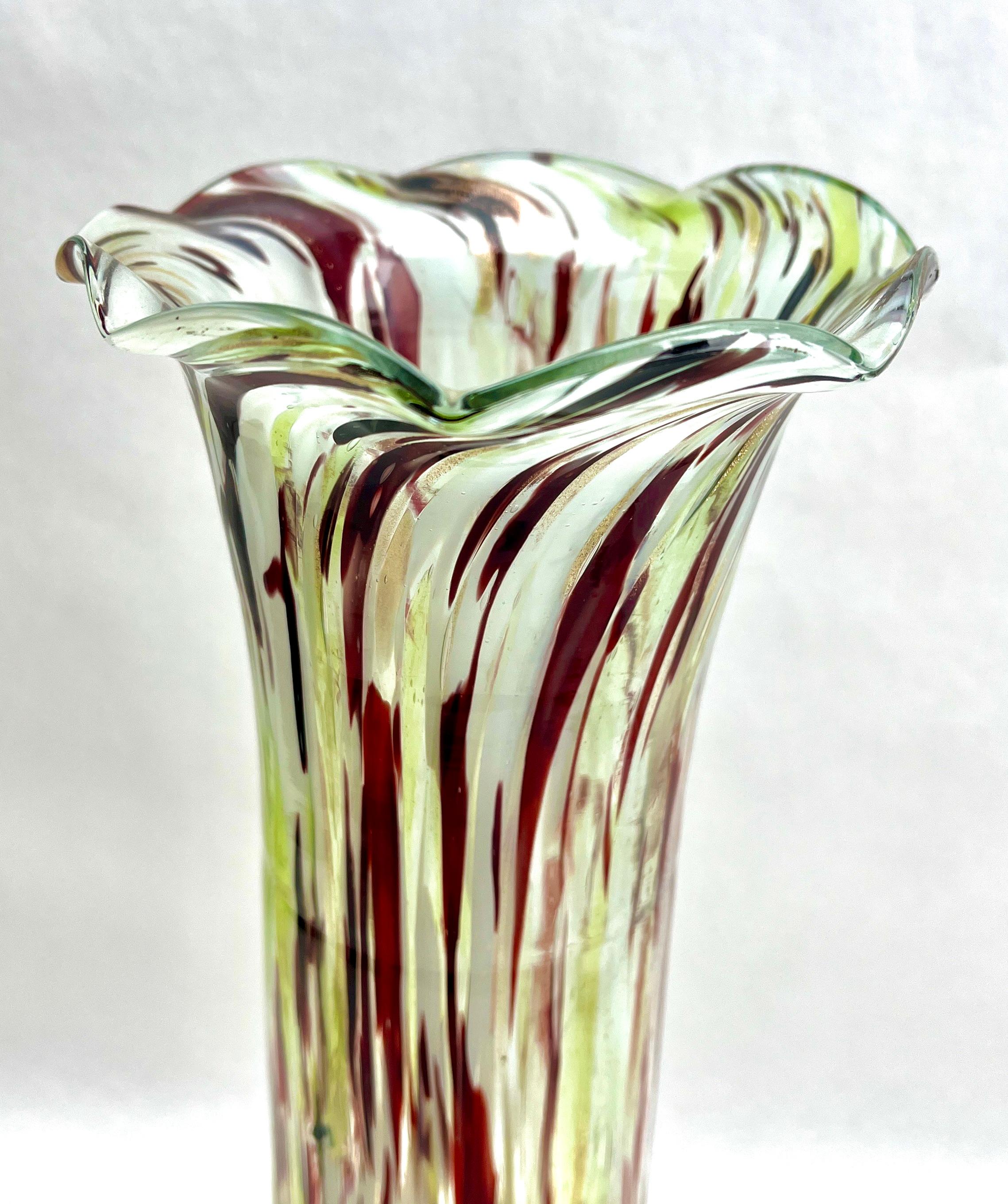  Murano Large Vase Multicoloured and with Gold Inclusions In Good Condition For Sale In Verviers, BE