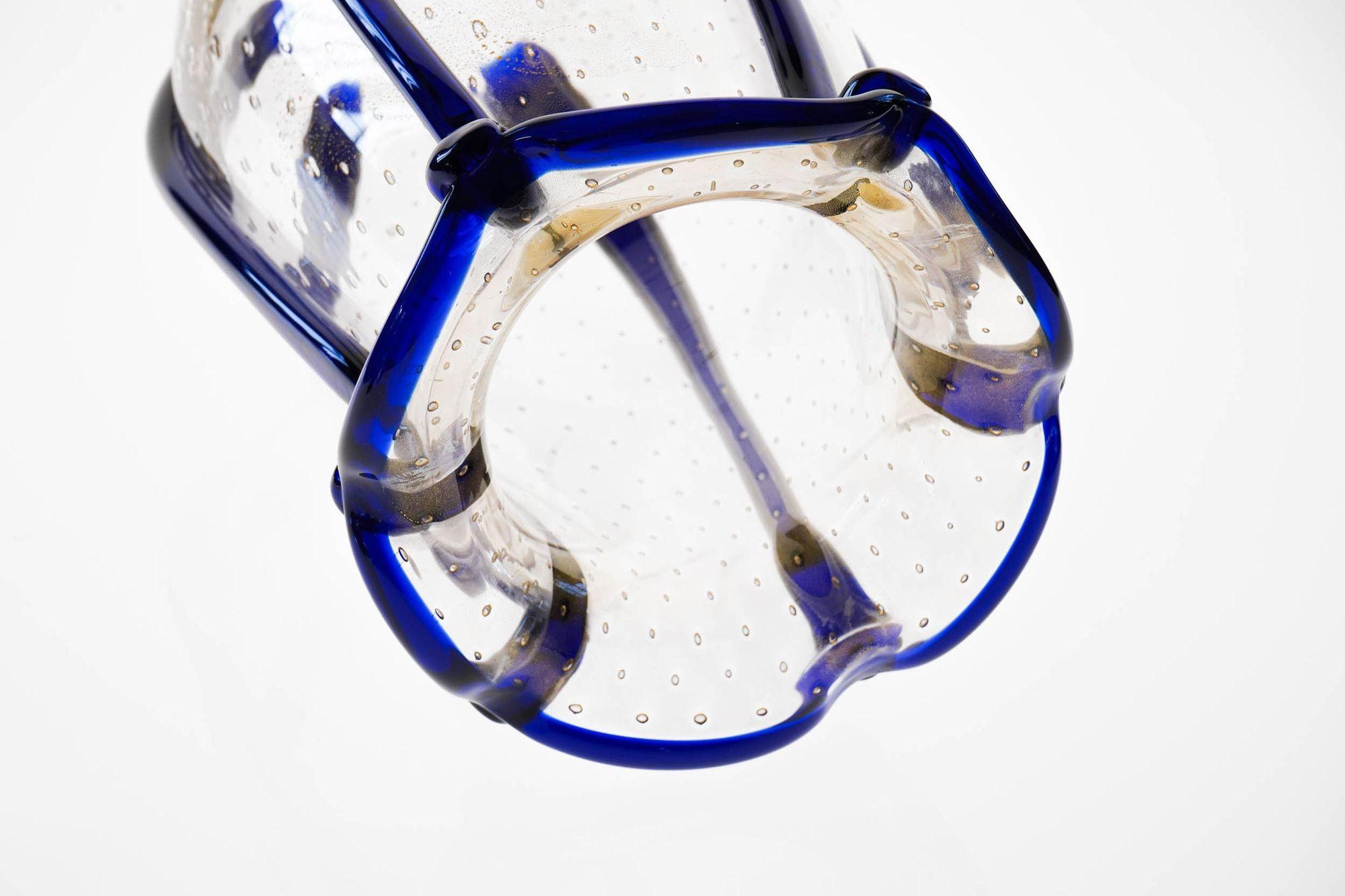 Murano Large Vase with baloton bubbles in gold leaf and Cobalt Blue beads For Sale 9
