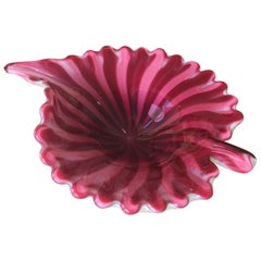Murano Leaf Bowl Red and Pink Fratelli Toso