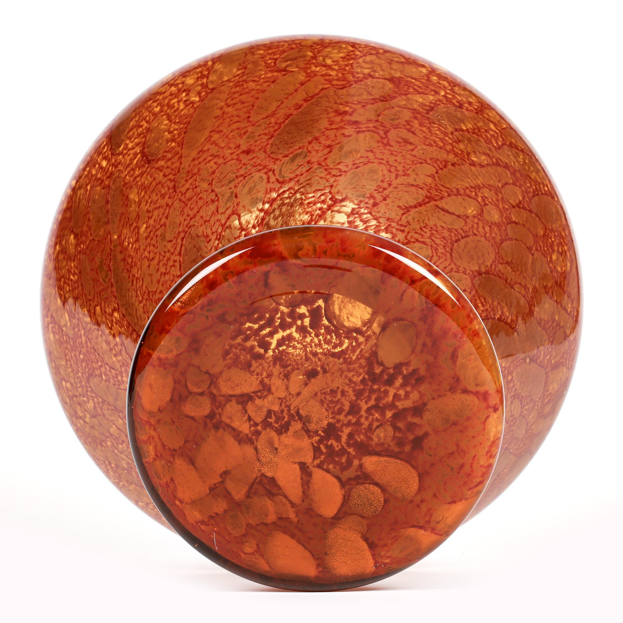 Italian Murano Maestri Vetrai Exceptional Hand-Blown Art Glass Vase For Sale