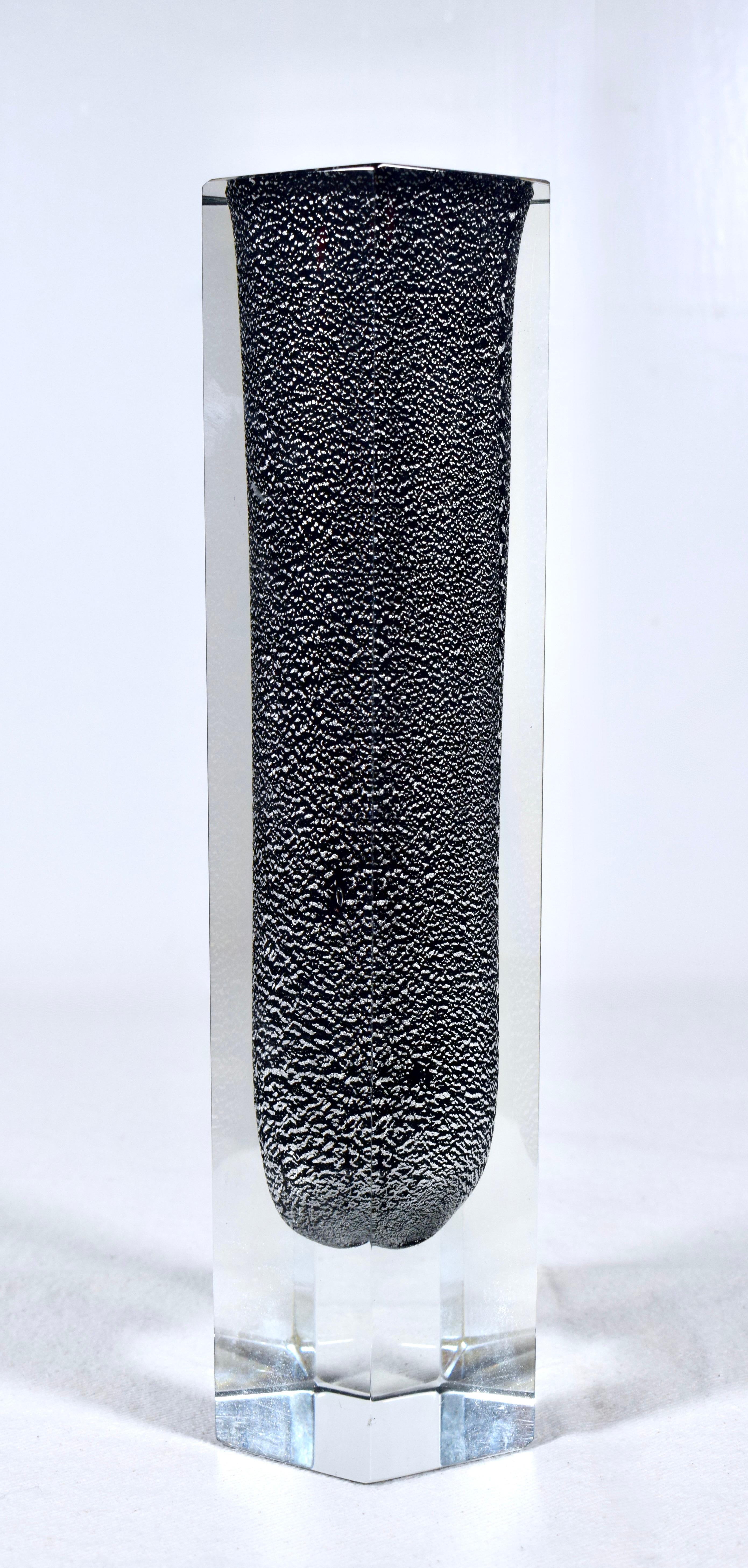 Murano Mandruzzato Hexagonal Vase; Cased Clear & Black With Silver Inclusions In condizioni buone in vendita a Southampton, NJ