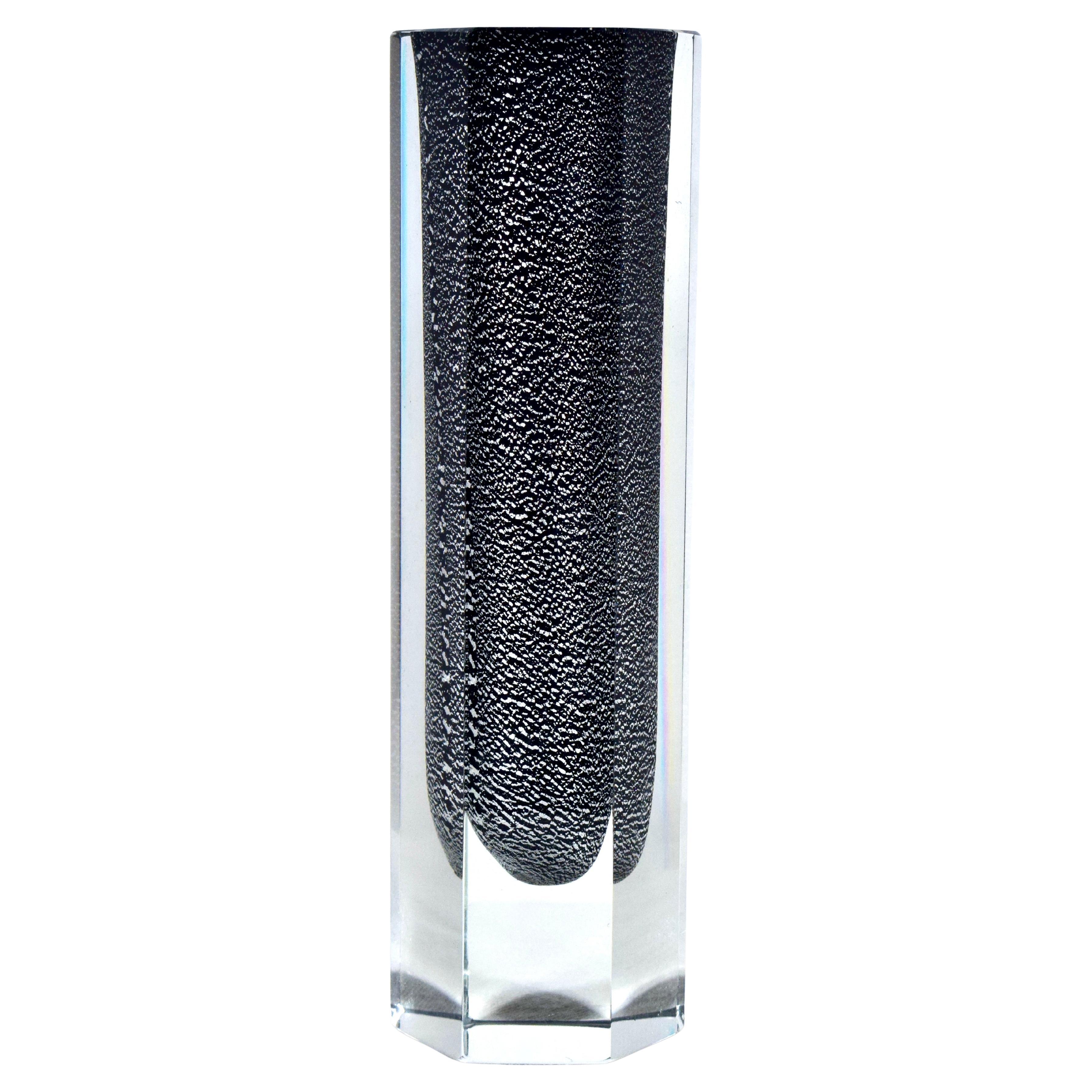 Murano Mandruzzato Hexagonal Vase; Cased Clear & Black With Silver Inclusions in vendita