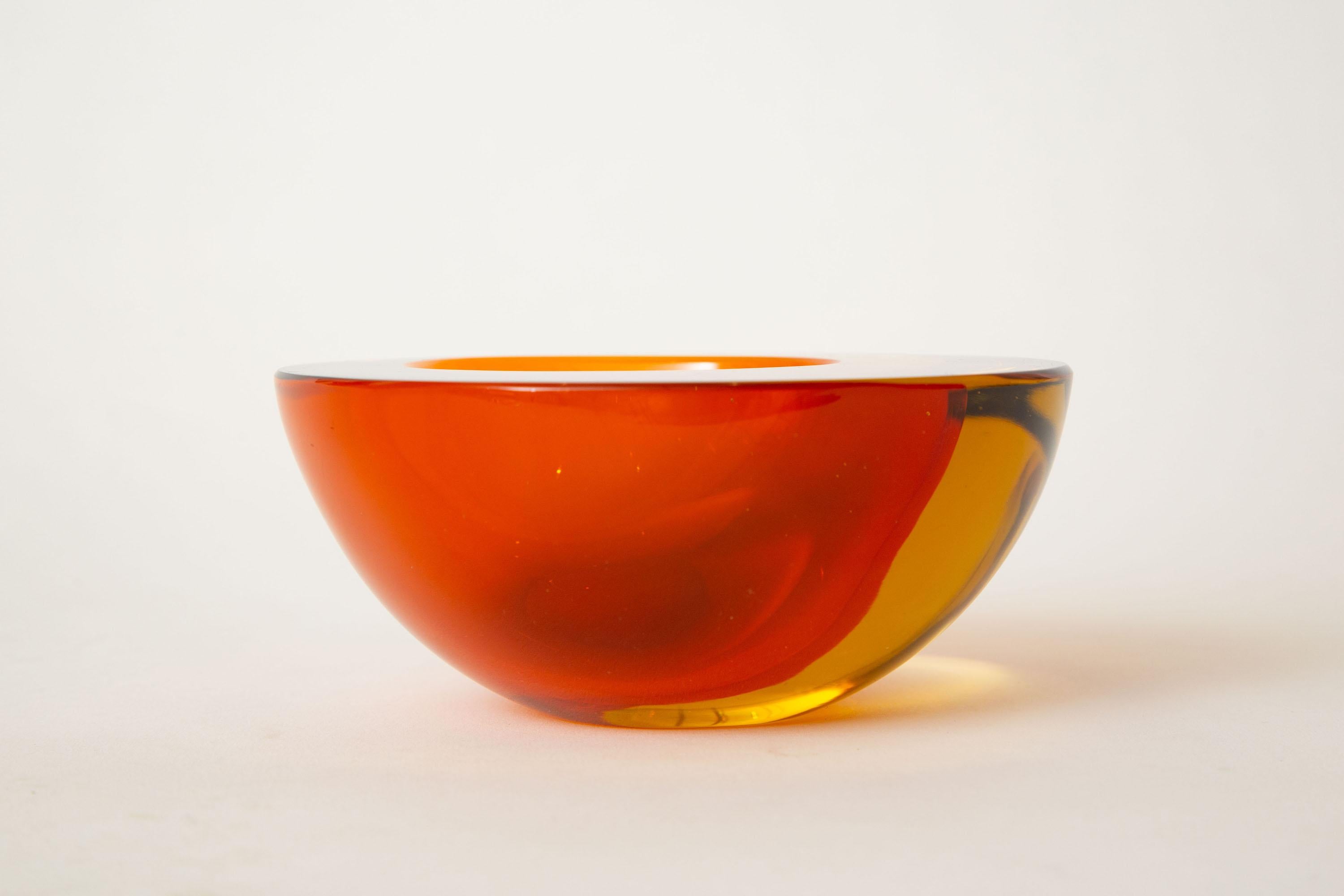 Late 20th Century Murano Mandruzzato Orange and Amber Yellow Sommerso Geode Glass Bowl Vintage