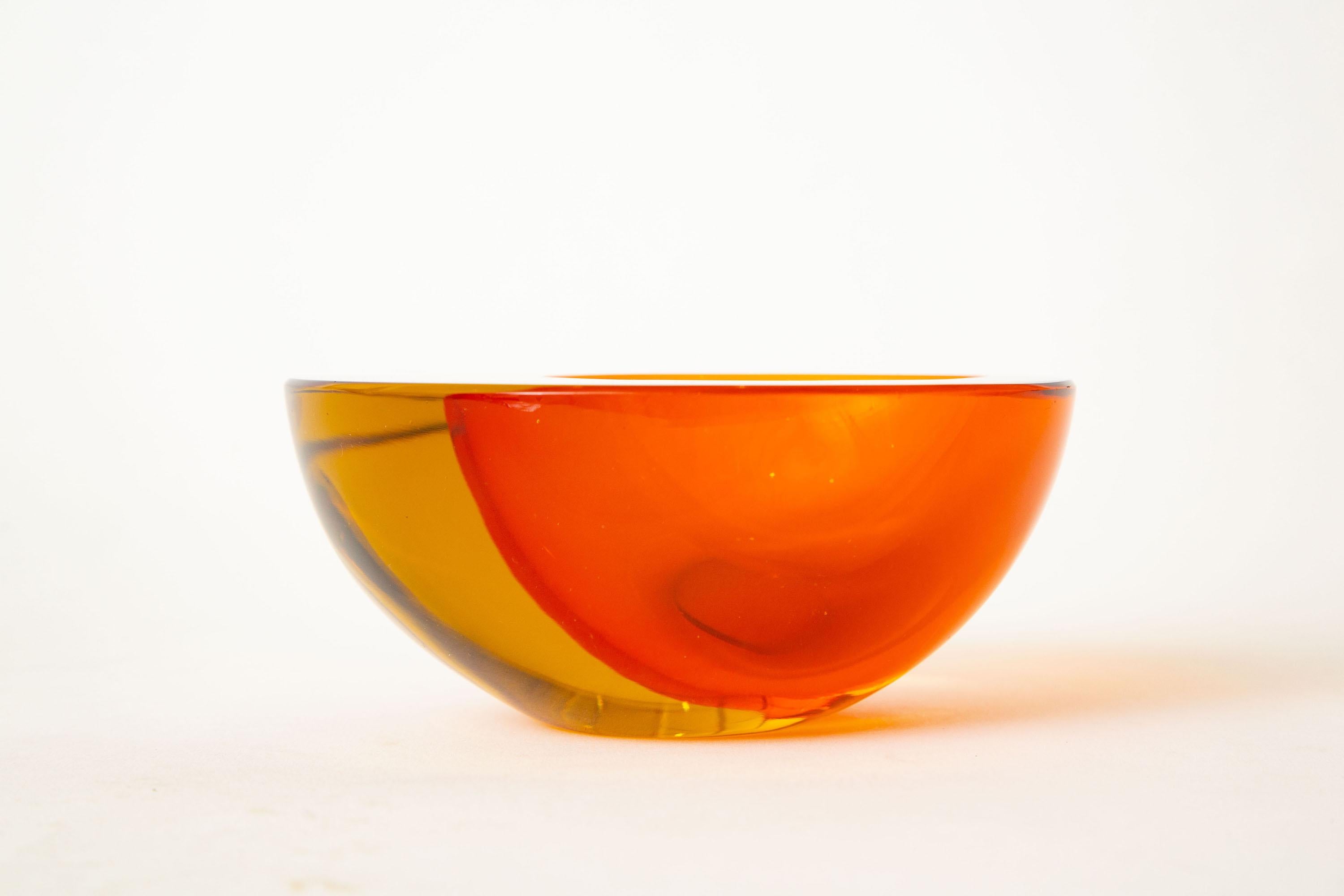 Blown Glass Murano Mandruzzato Orange and Amber Yellow Sommerso Geode Glass Bowl Vintage