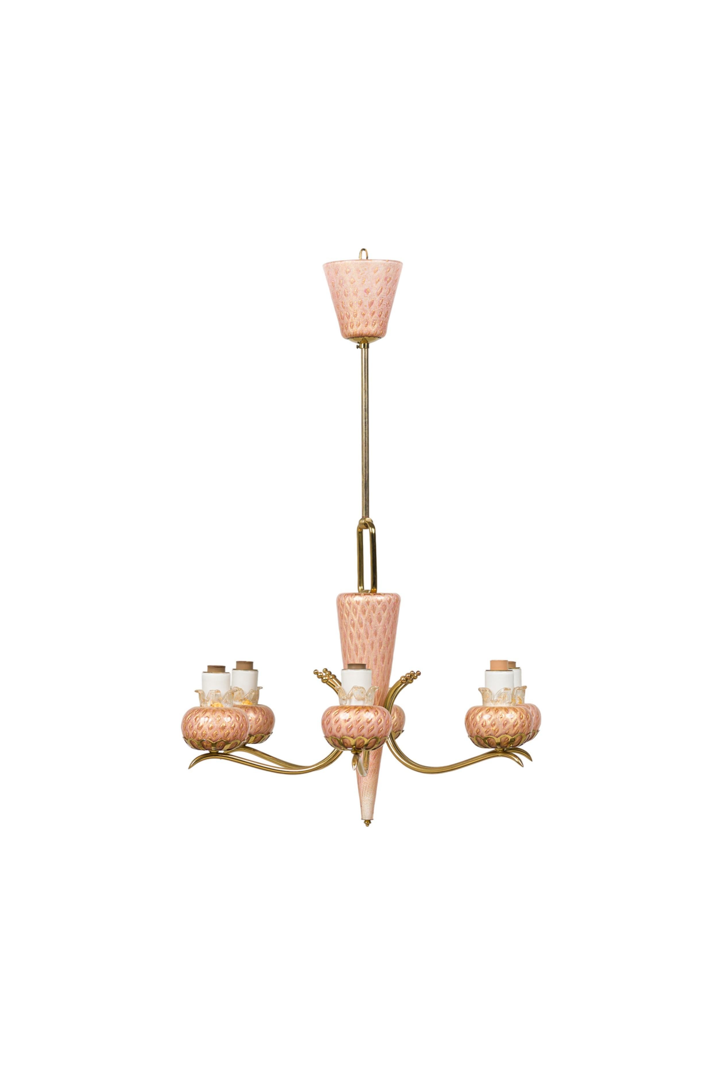 Murano Mid-Century Italian Six-Arm Rose Pink Glass and Brass Chandelier In Good Condition In New York, NY