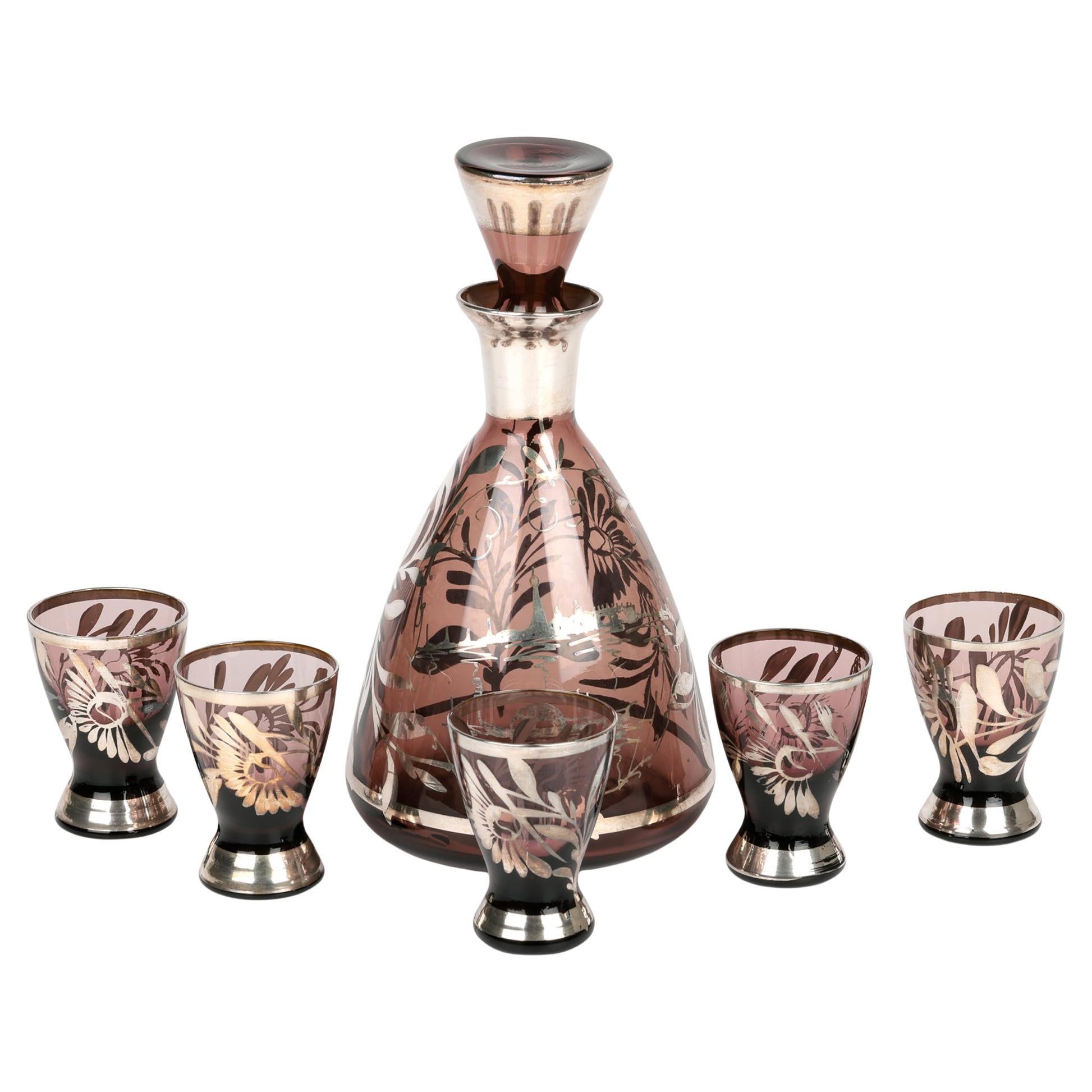 Carafe et verres à liqueur en verre superposé du milieu du siècle à Murano en vente