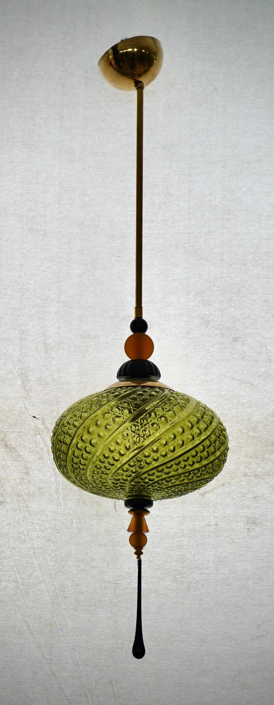 Lanterne italiane in vetro verde soffiato di Murano del Medioevo, 2000 in vendita 1