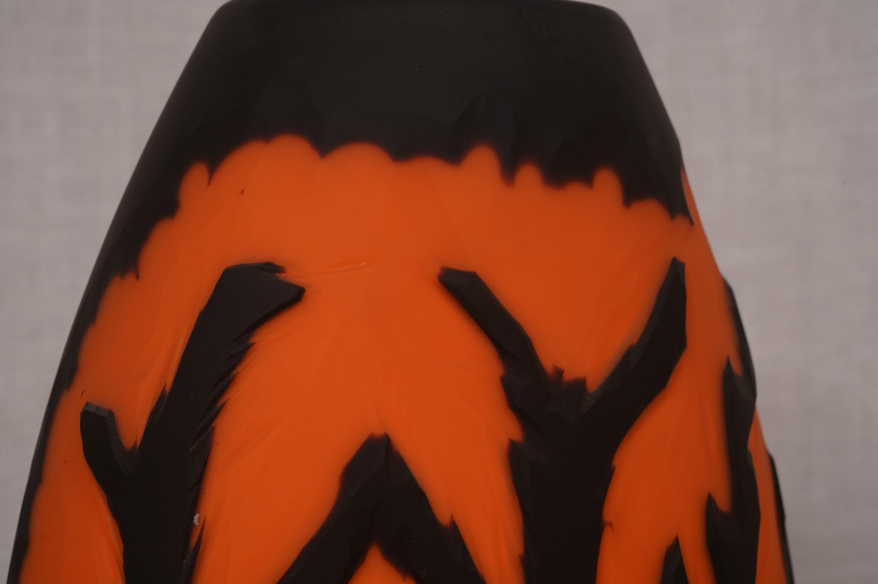 Murano Midcentury Oval Black and Orange Color Italian Vase, 1980 For Sale 1