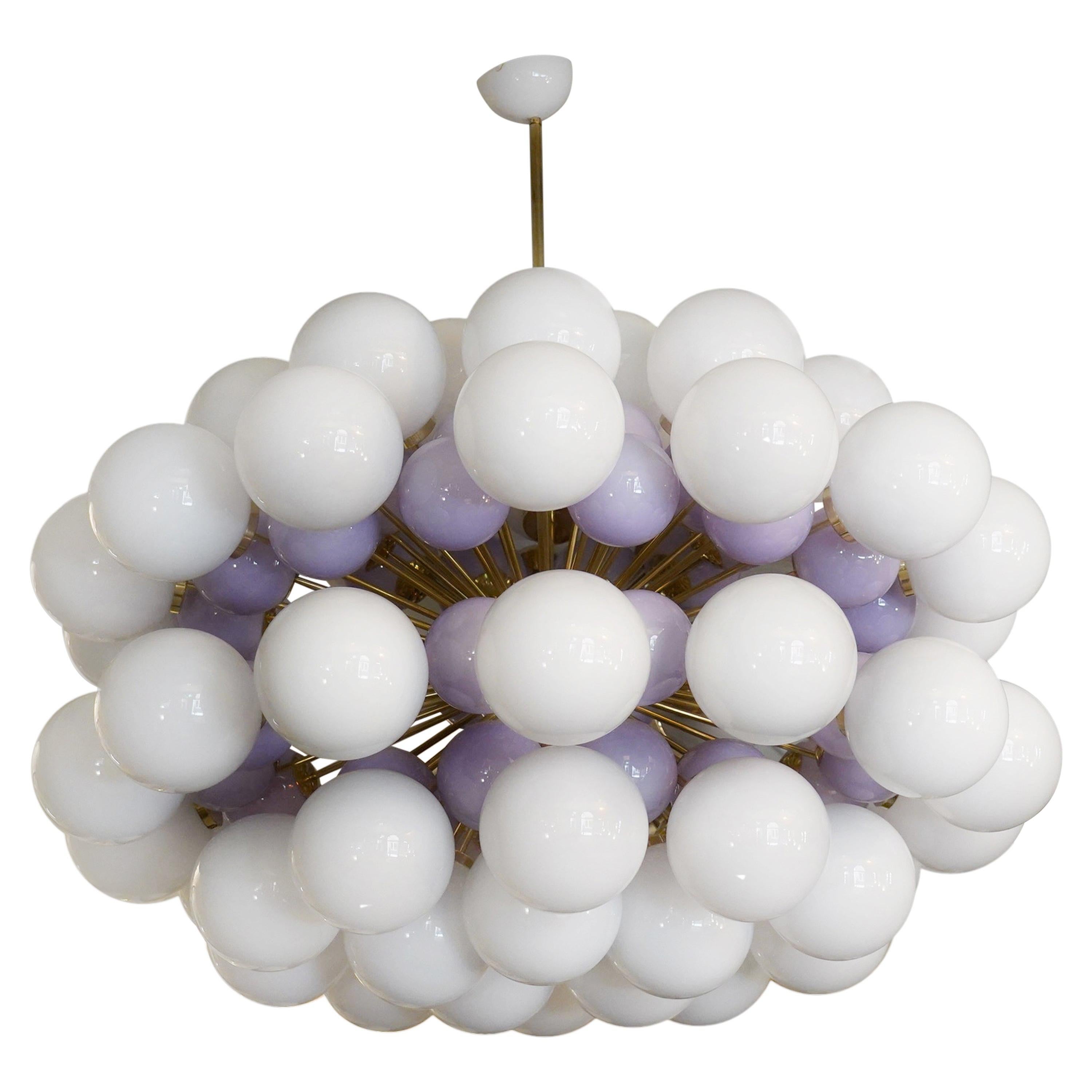 Murano Midcentury Spherical White and Lilac Glass and Brass Chandelier, 1990