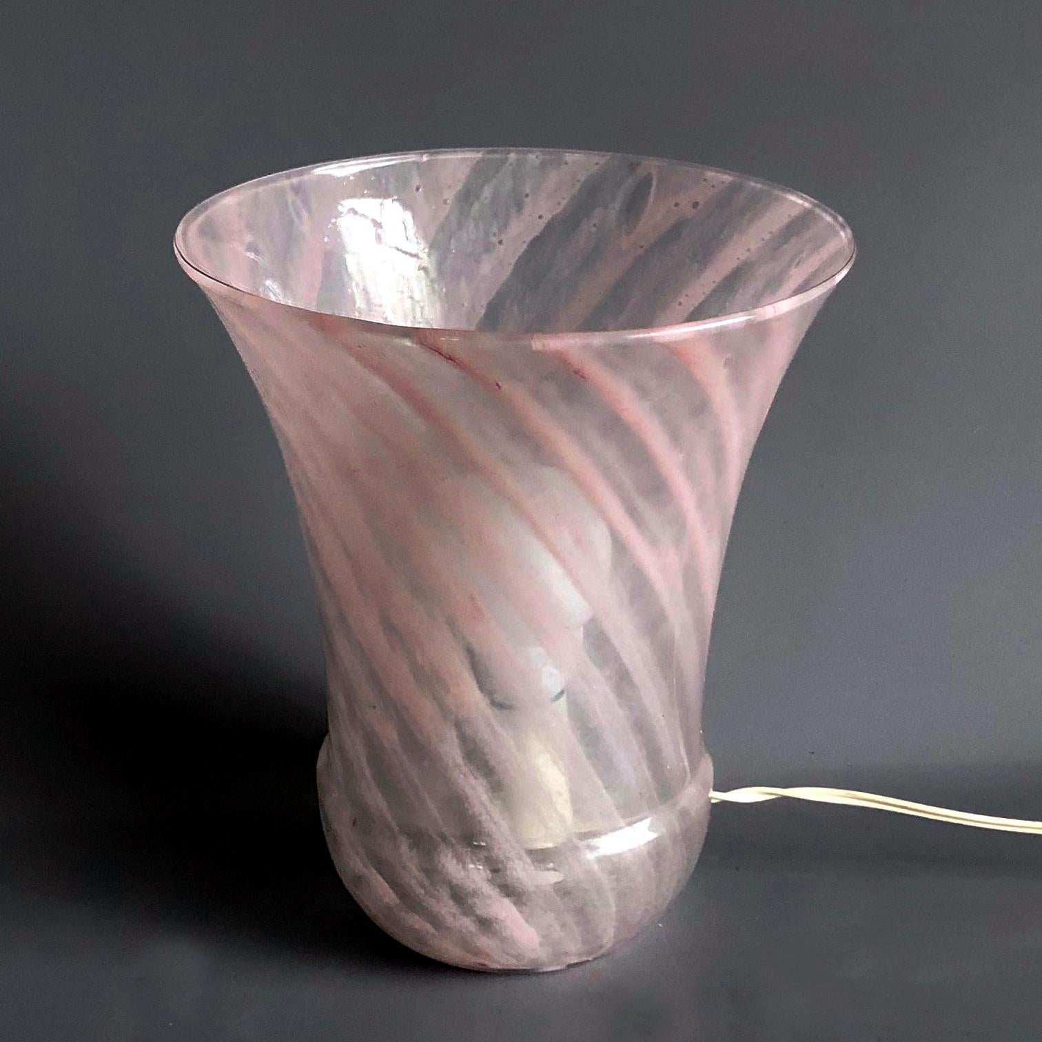 Mid-Century Modern Murano Midcentury Swirled Pink Glass Italian Table Lamp, 1970s For Sale