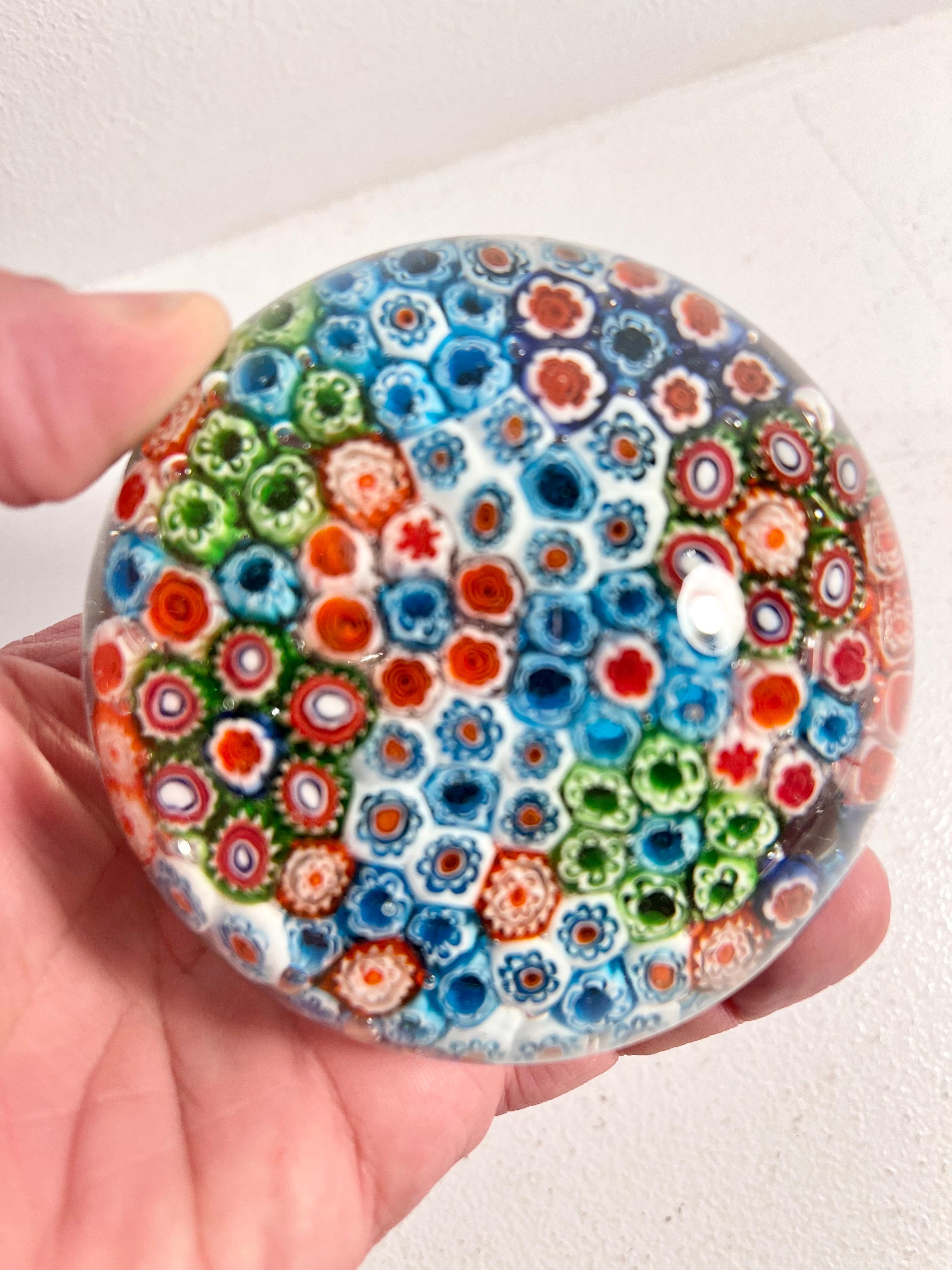 Presse-papier en verre d'art 