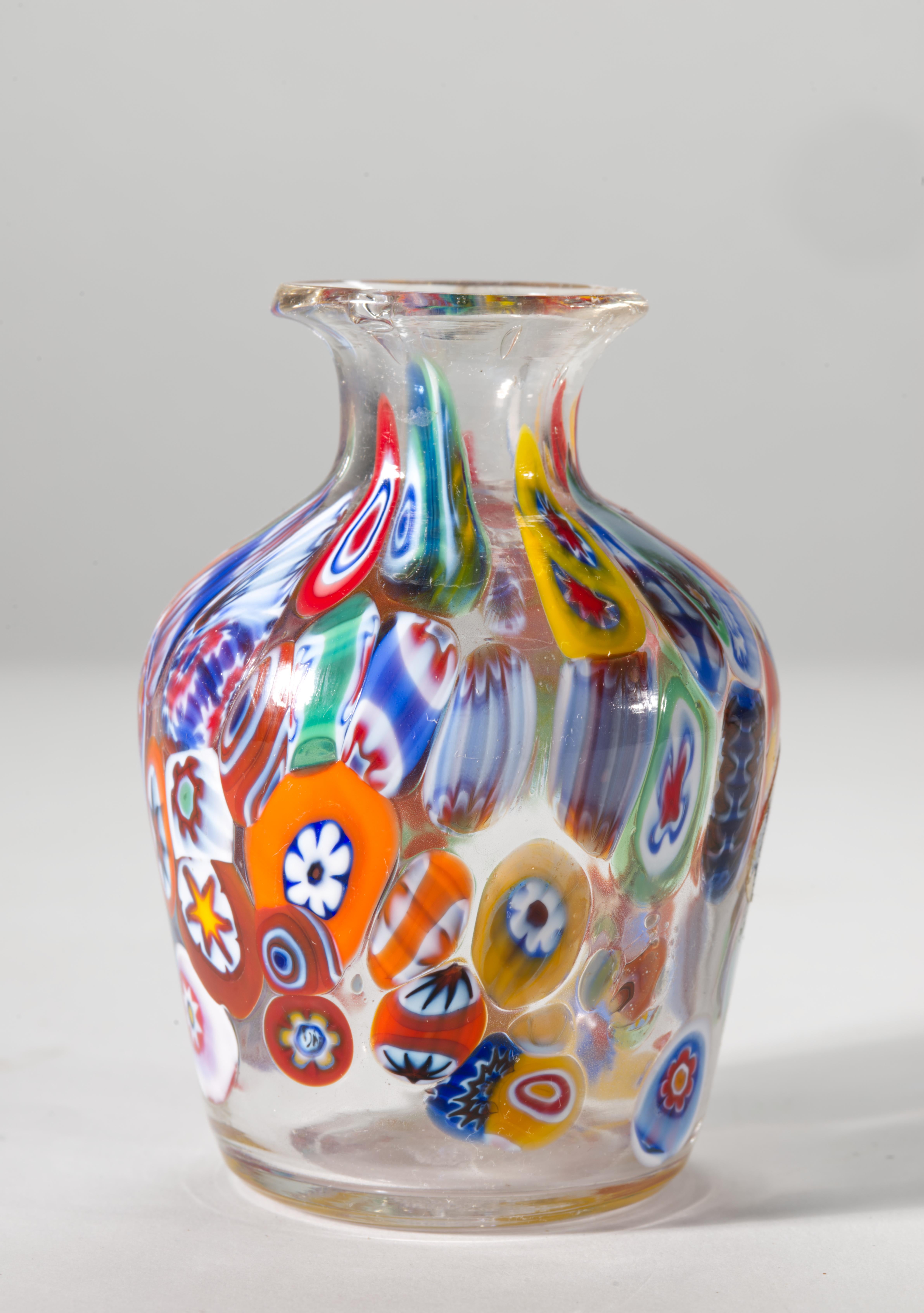 Murano Millefiori Glas Knospenvase im Stil von Fratelli Toso (Italienisch) im Angebot