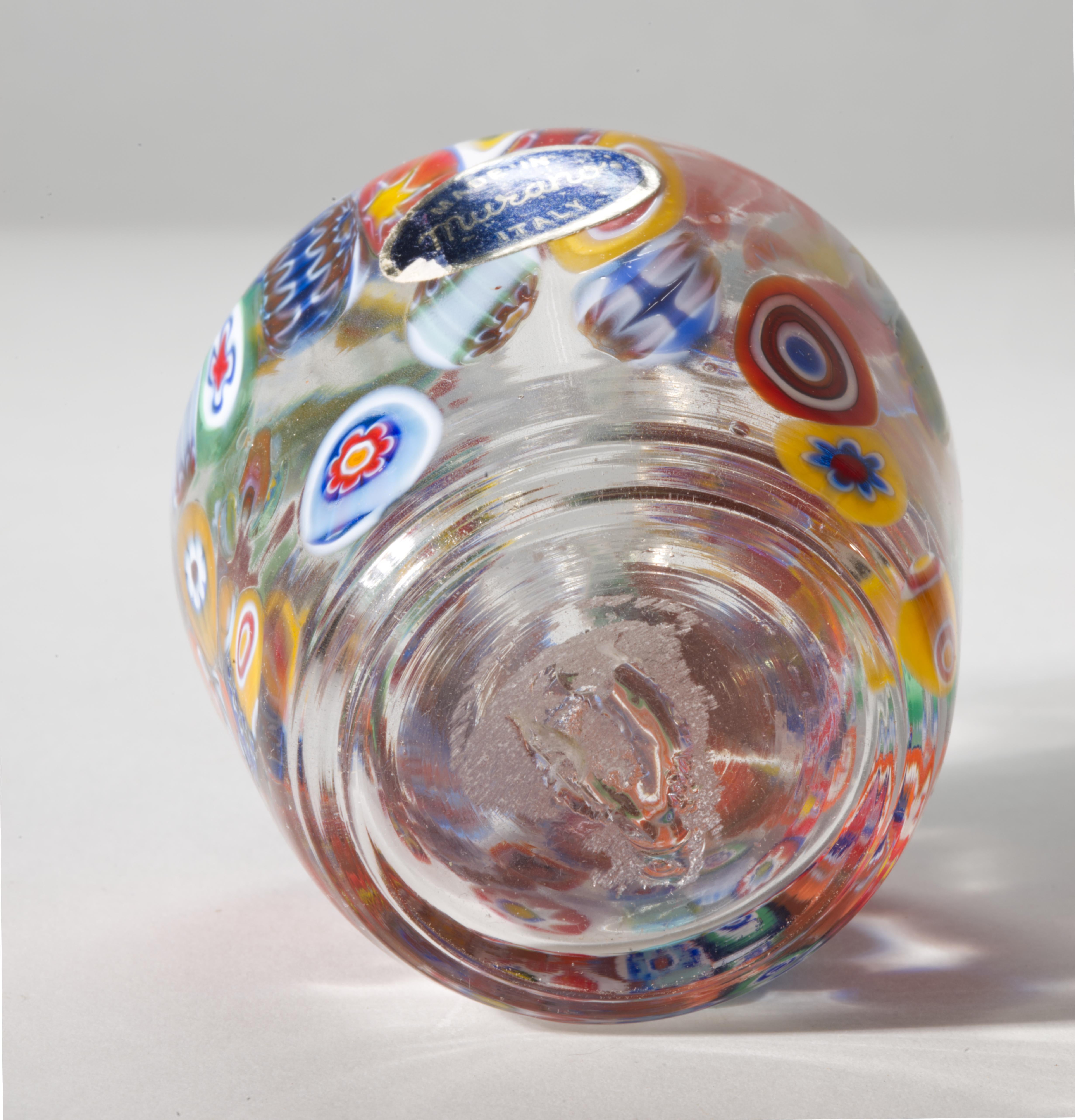 Murano Millefiori Glas Knospenvase im Stil von Fratelli Toso im Zustand „Gut“ im Angebot in Clifton Springs, NY