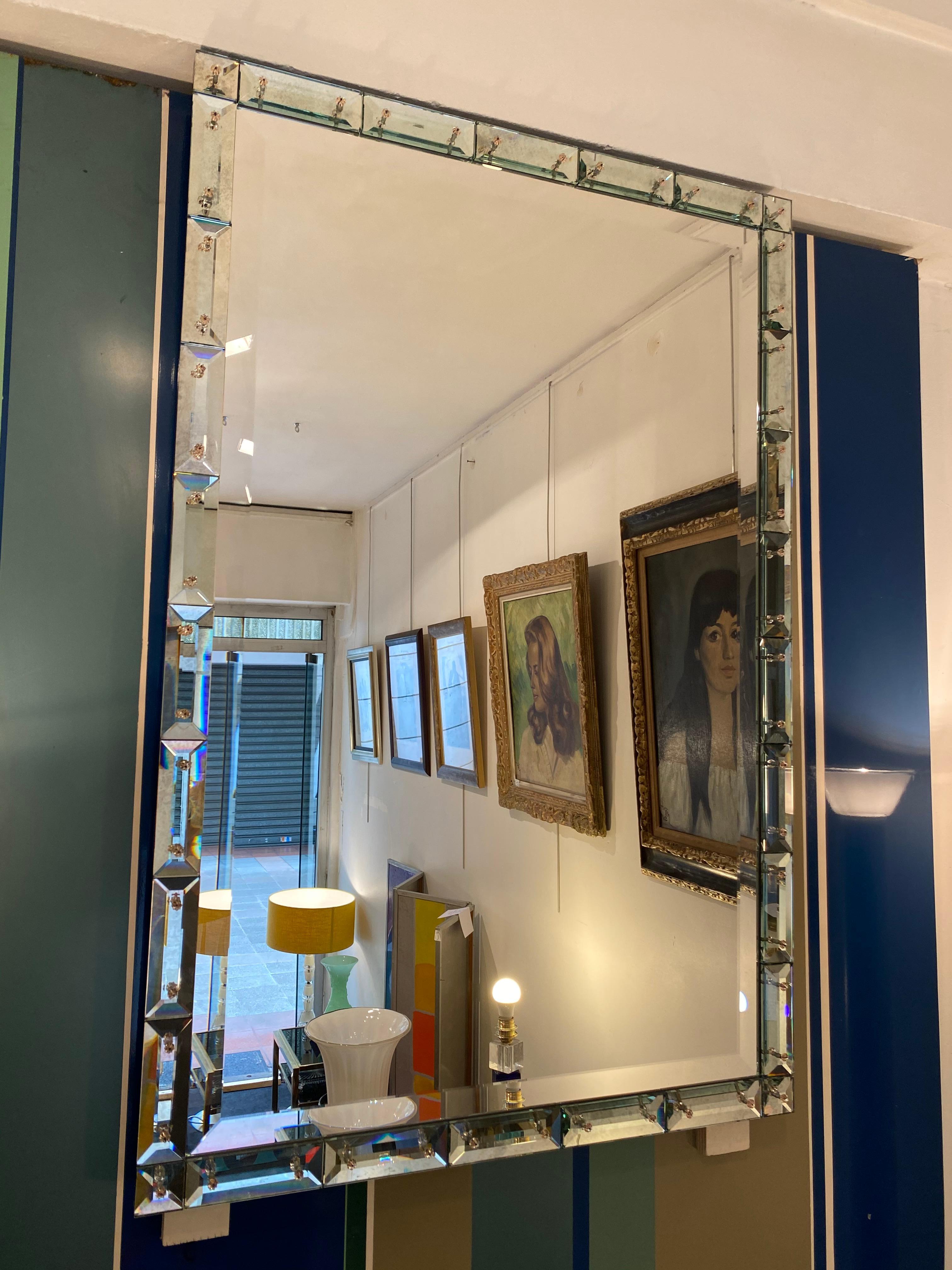 Murano mirror
Murano on wooden frame
Cut Murano rim
Horizontal or vertical
Perfect condition,
circa 1980
Measures: 105 x 69 x 4 cms
2,500 euros

Founded in 1859, Salviati sits amongst the most prestigious glass manufacturers in Venice. Over