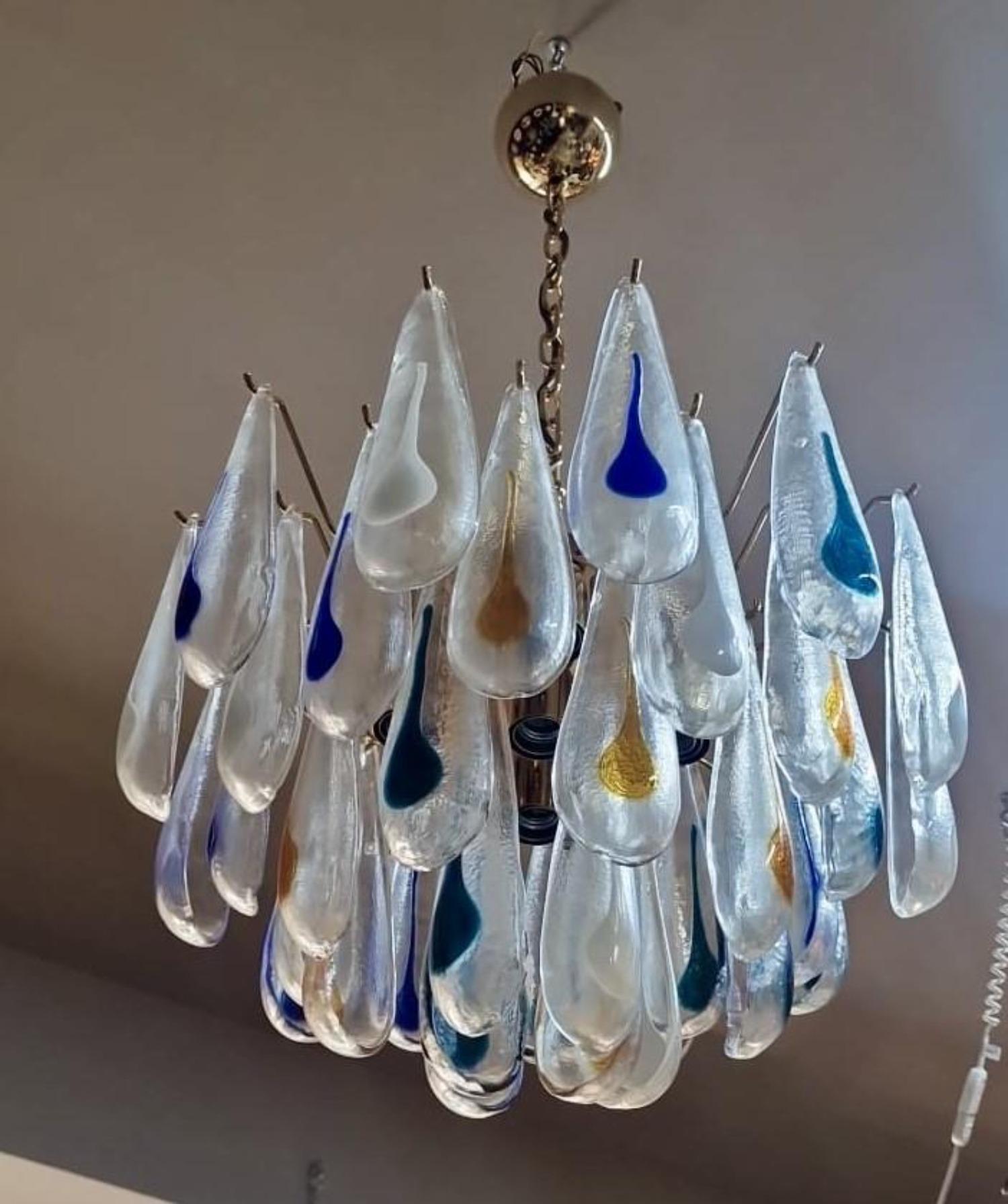 1960 New old stock lampadario di Murano in stile moderno con gocce da 10