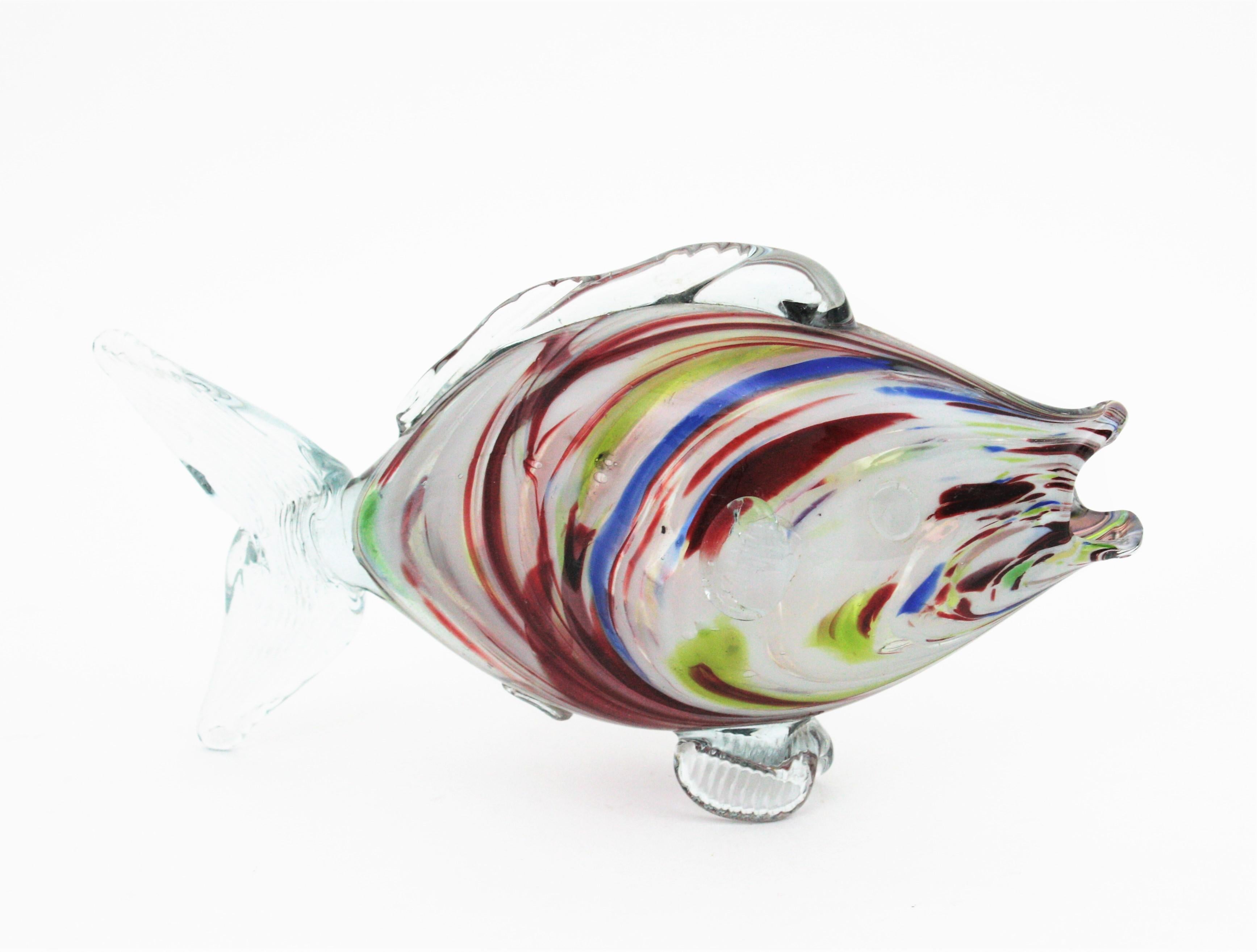 Murano Multicolor Striped Art Glass Fish Sculpure, 1950s In Good Condition For Sale In Barcelona, ES