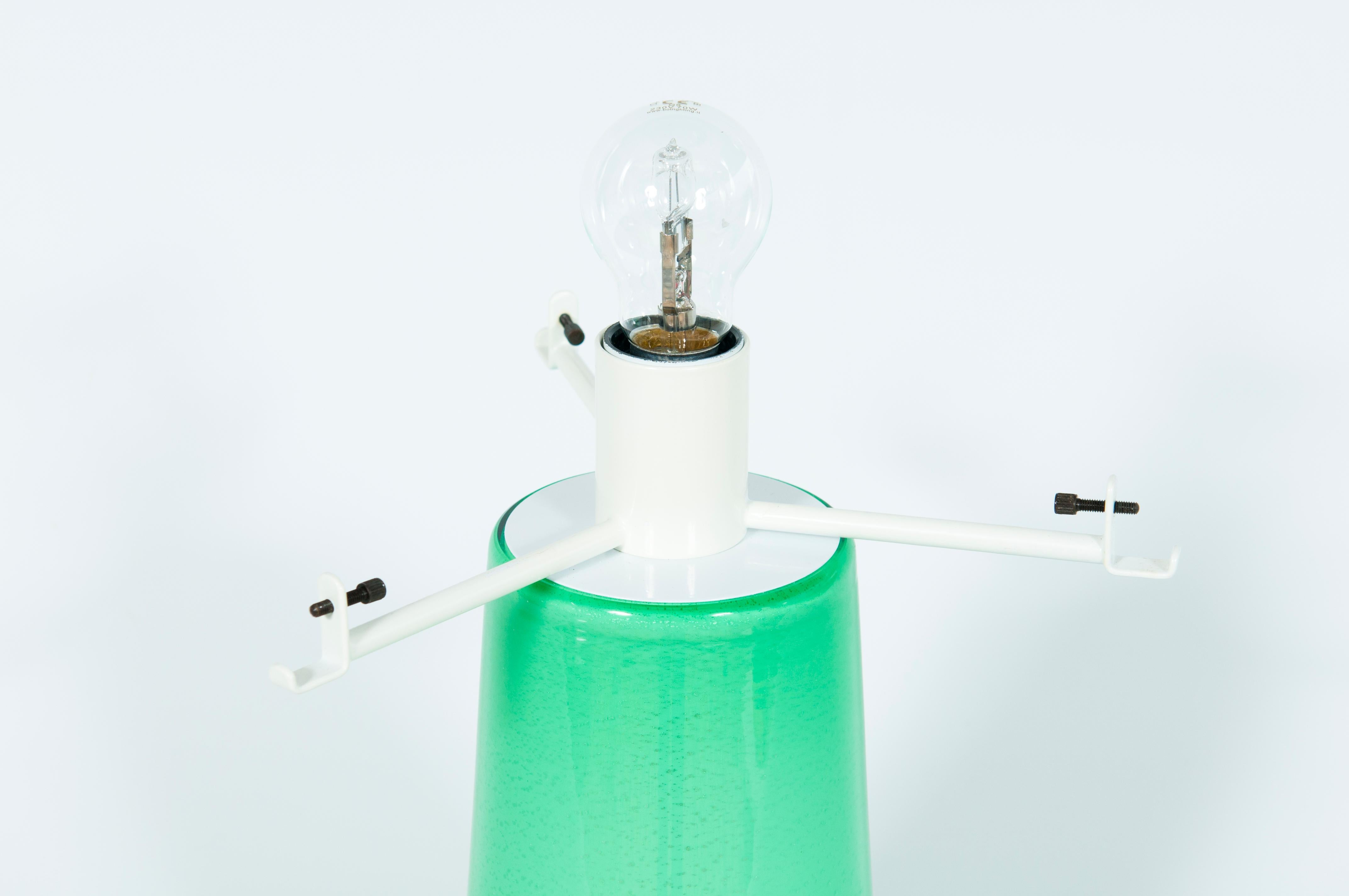 Lampe champignon de Murano par Cenedese avec feuille d'argent et enveloppe vert émeraude en vente 2