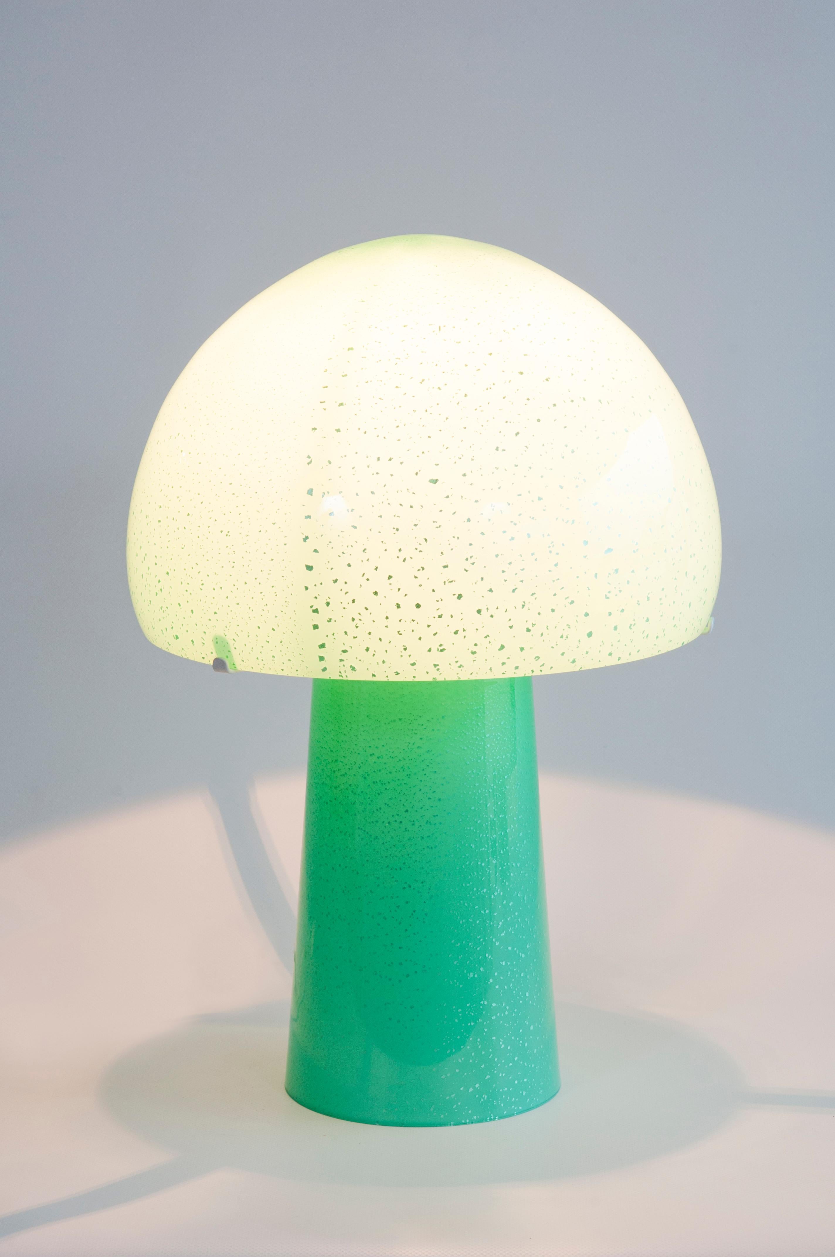 Lampe champignon de Murano par Cenedese avec feuille d'argent et enveloppe vert émeraude en vente 8