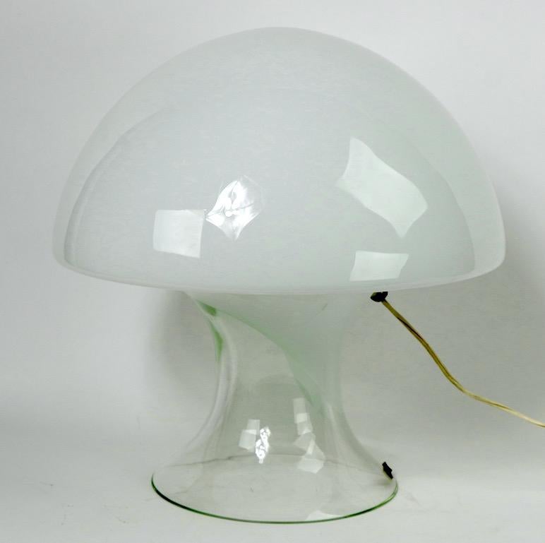 Murano Mushroom Lamp by Gino Vistosi In Excellent Condition In New York, NY