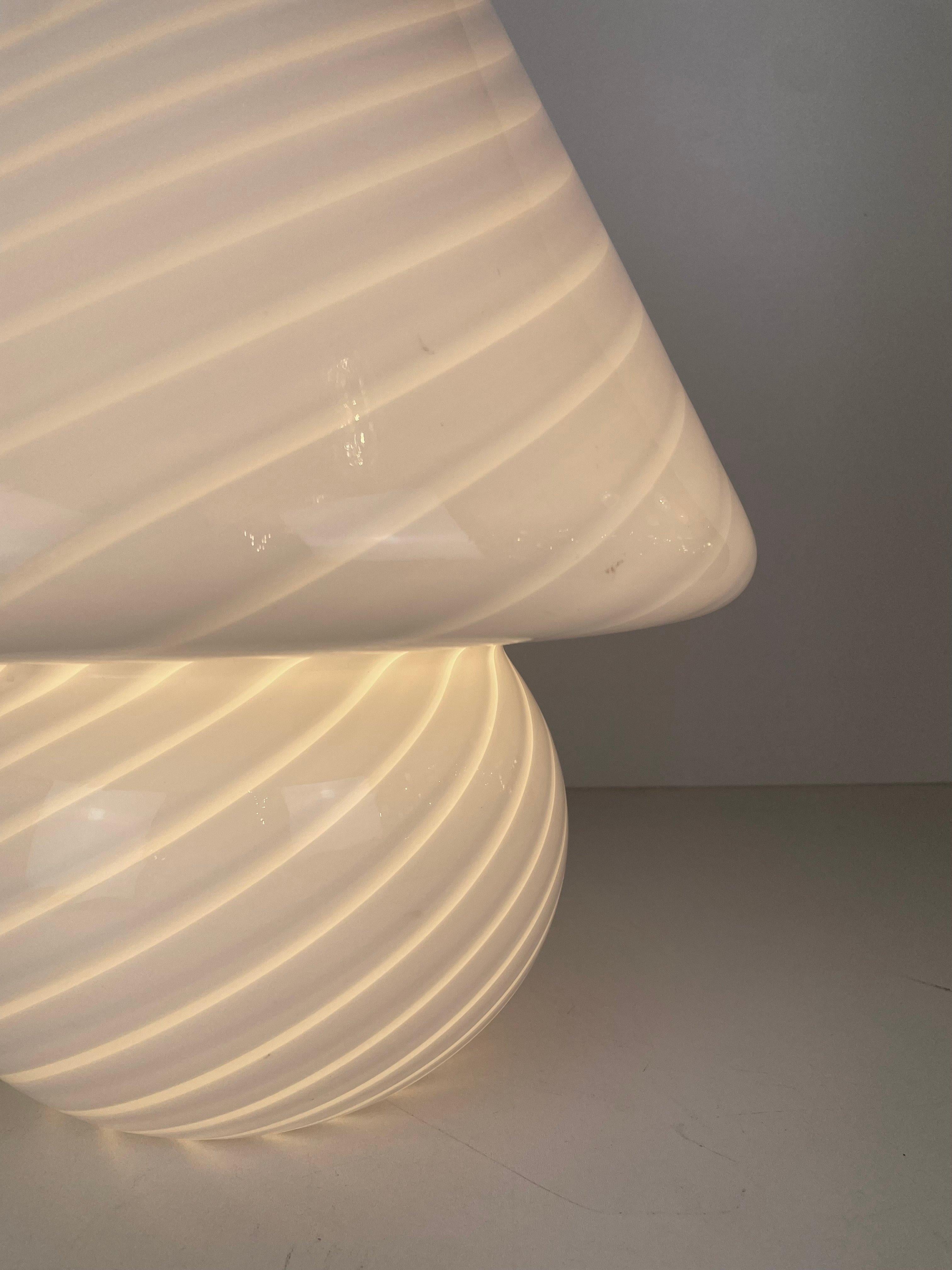 Italian Murano Mushroom Table Lamp, 1970s For Sale