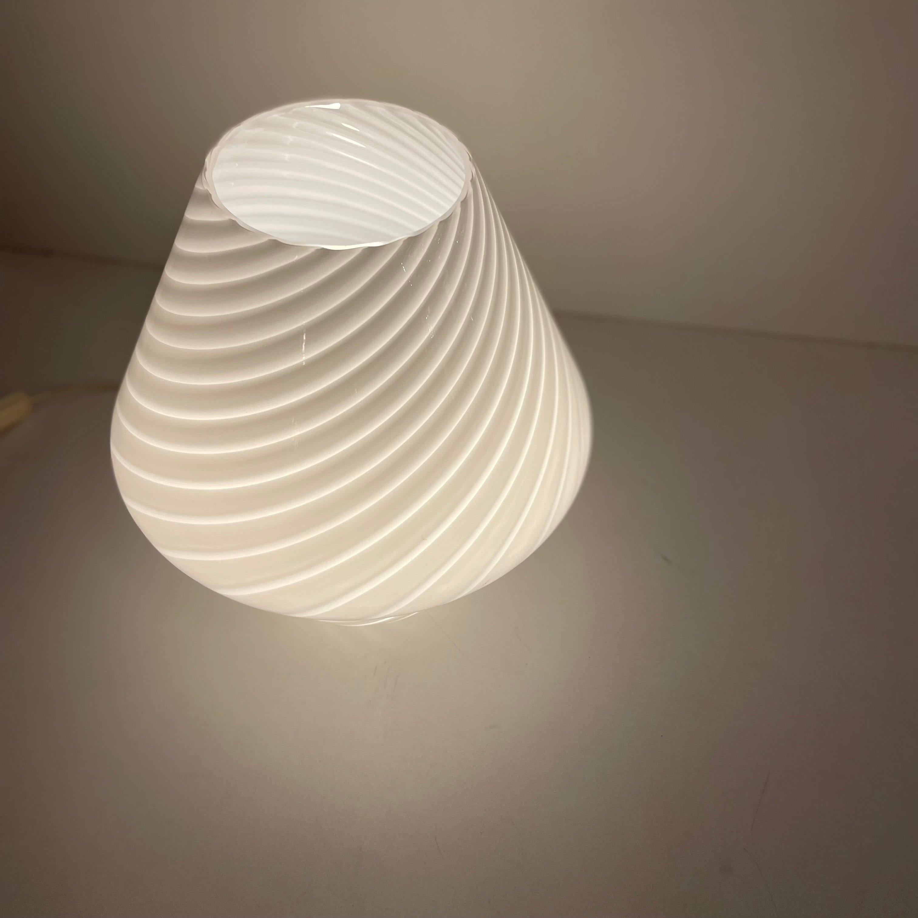 Murano Mushroom Table Lamp, 1970s For Sale 2