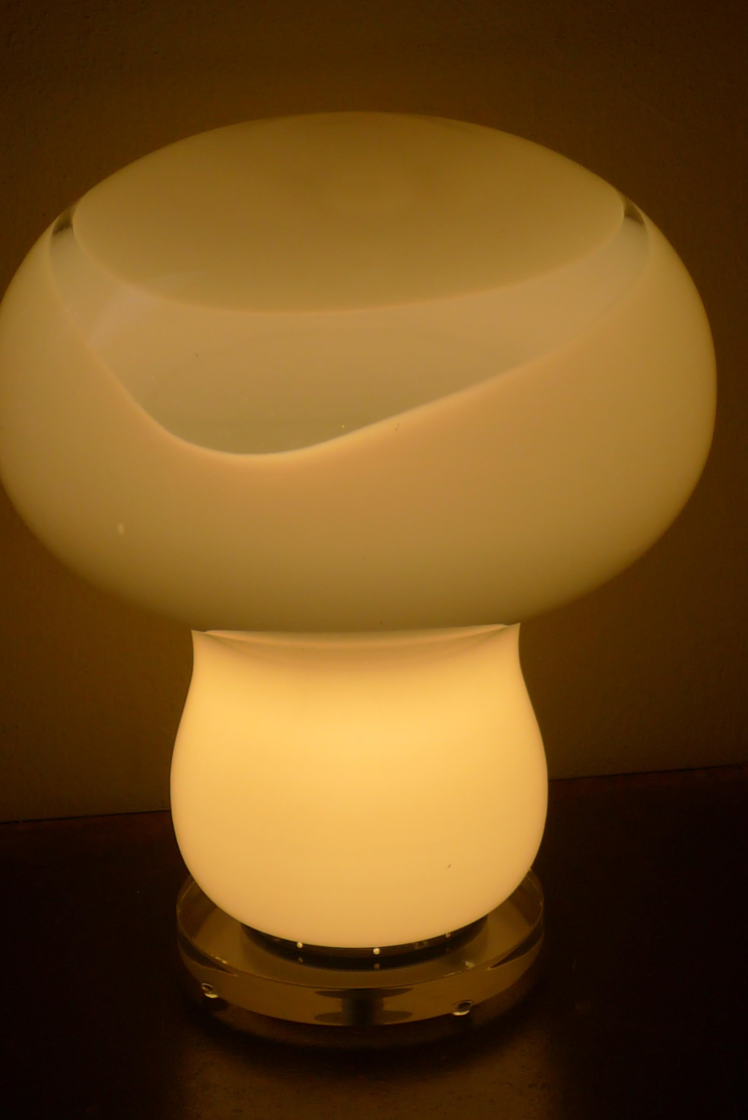 Murano Mushroom Table Lamp by Gino Vistosi with Clear Glass Swirl, Midcentury For Sale 3
