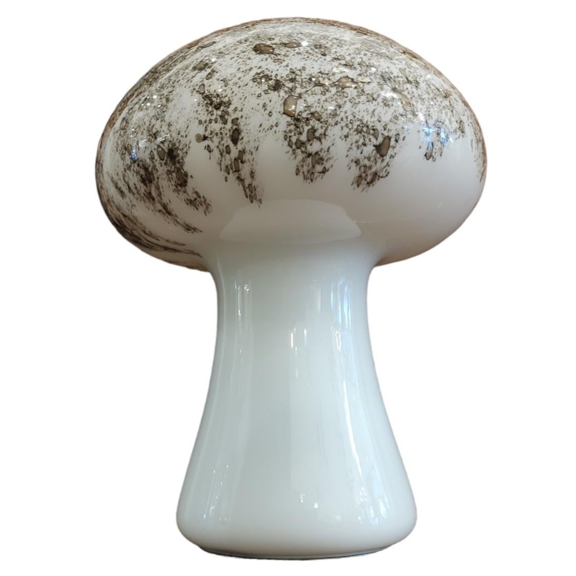 Mid-Century Modern Murano Mushroom Table Lamp Opaline Whithe & Gold Italy For Sale