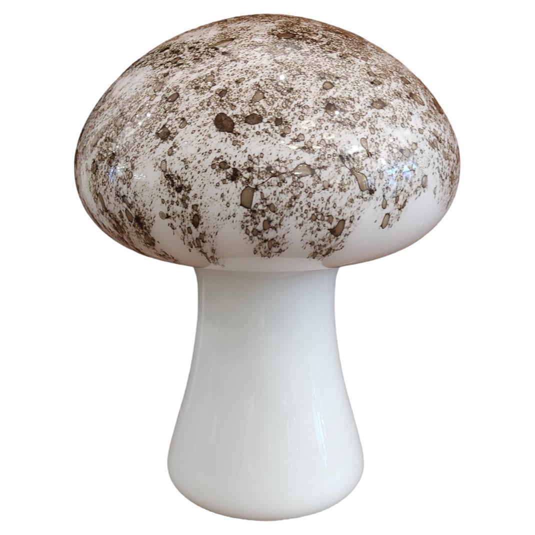 Murano Mushroom Table Lamp Opaline Whithe & Gold Italy For Sale