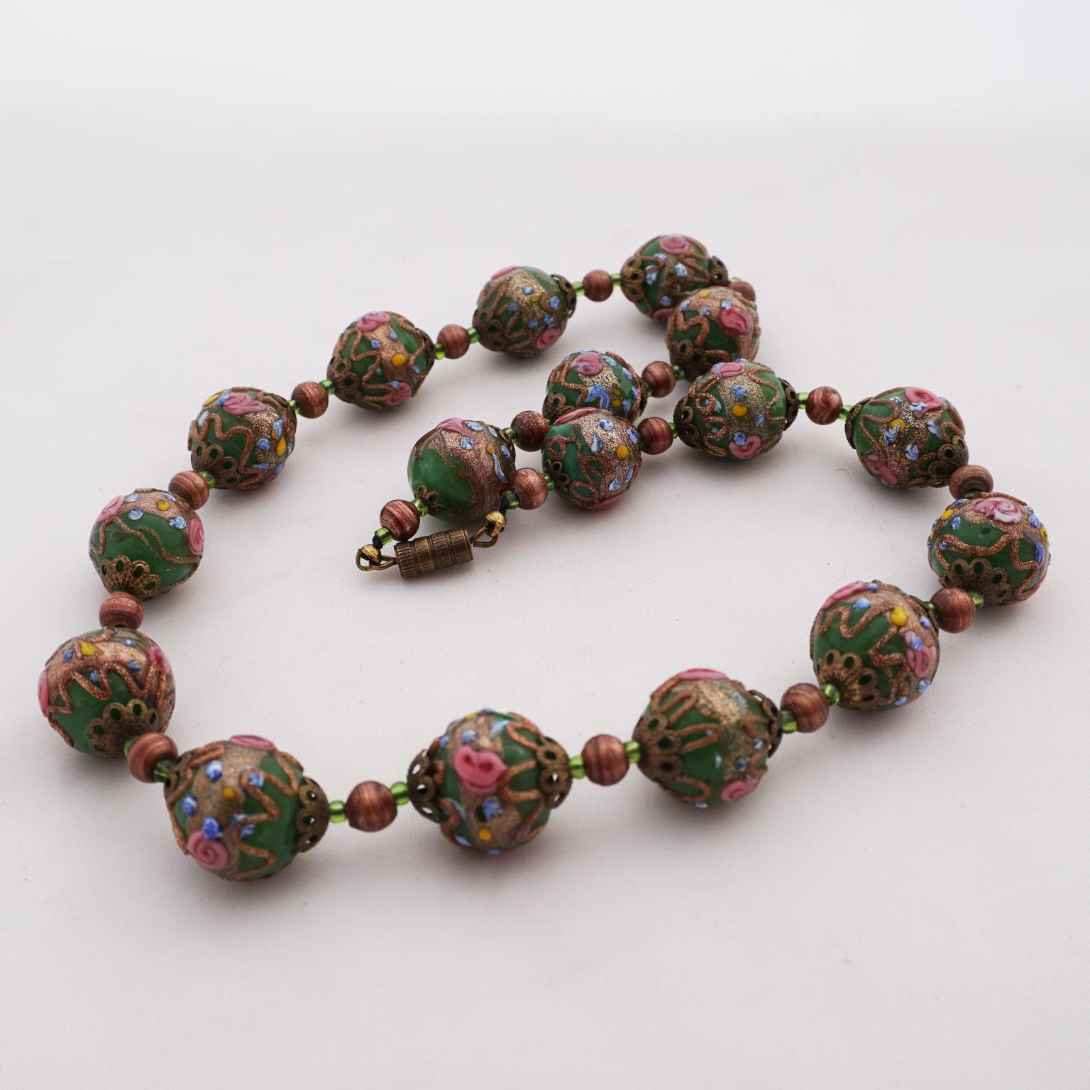 Murano necklace Millefiori around 1950 , Midcentury glass art from Venice For Sale 3