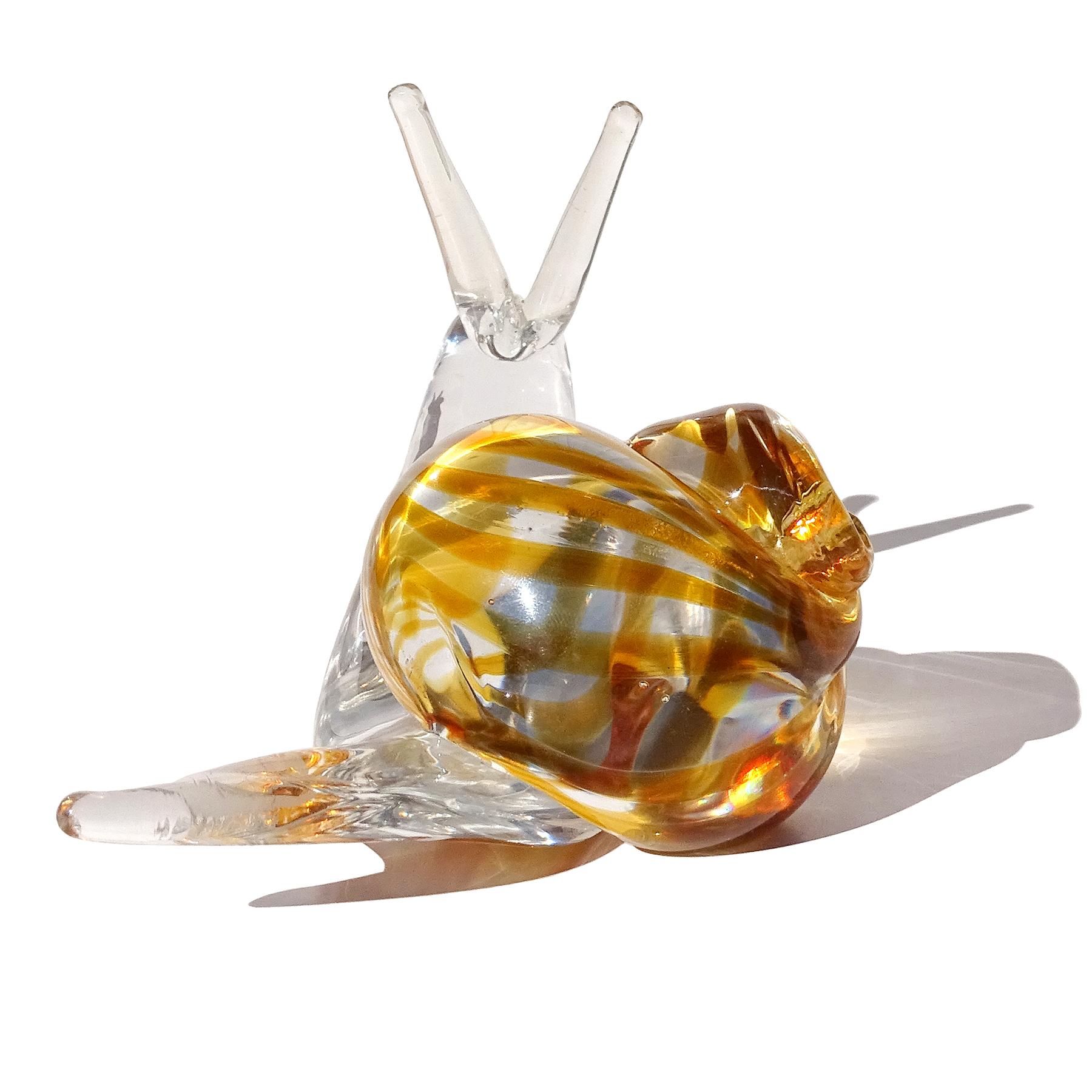 Italienische Murano Oggetti Schneckenskulptur aus klarem, orangefarbenem, Wirbel-Muschel-Kunstglas im Angebot 1