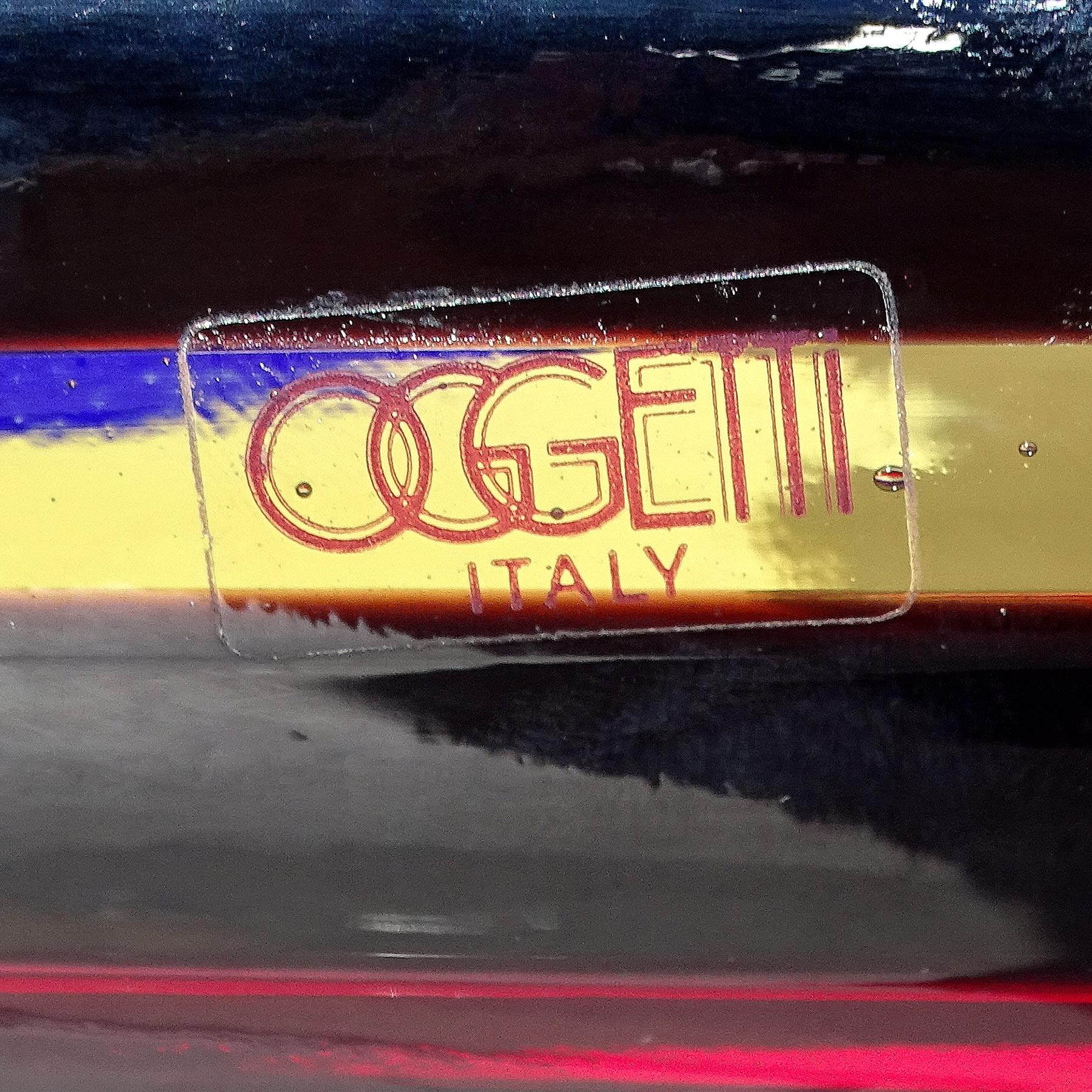 20ième siècle Murano Oggetti Rouge Bleu Jaune Noir Gris Vase Fazzoletto en verre d'art italien en vente
