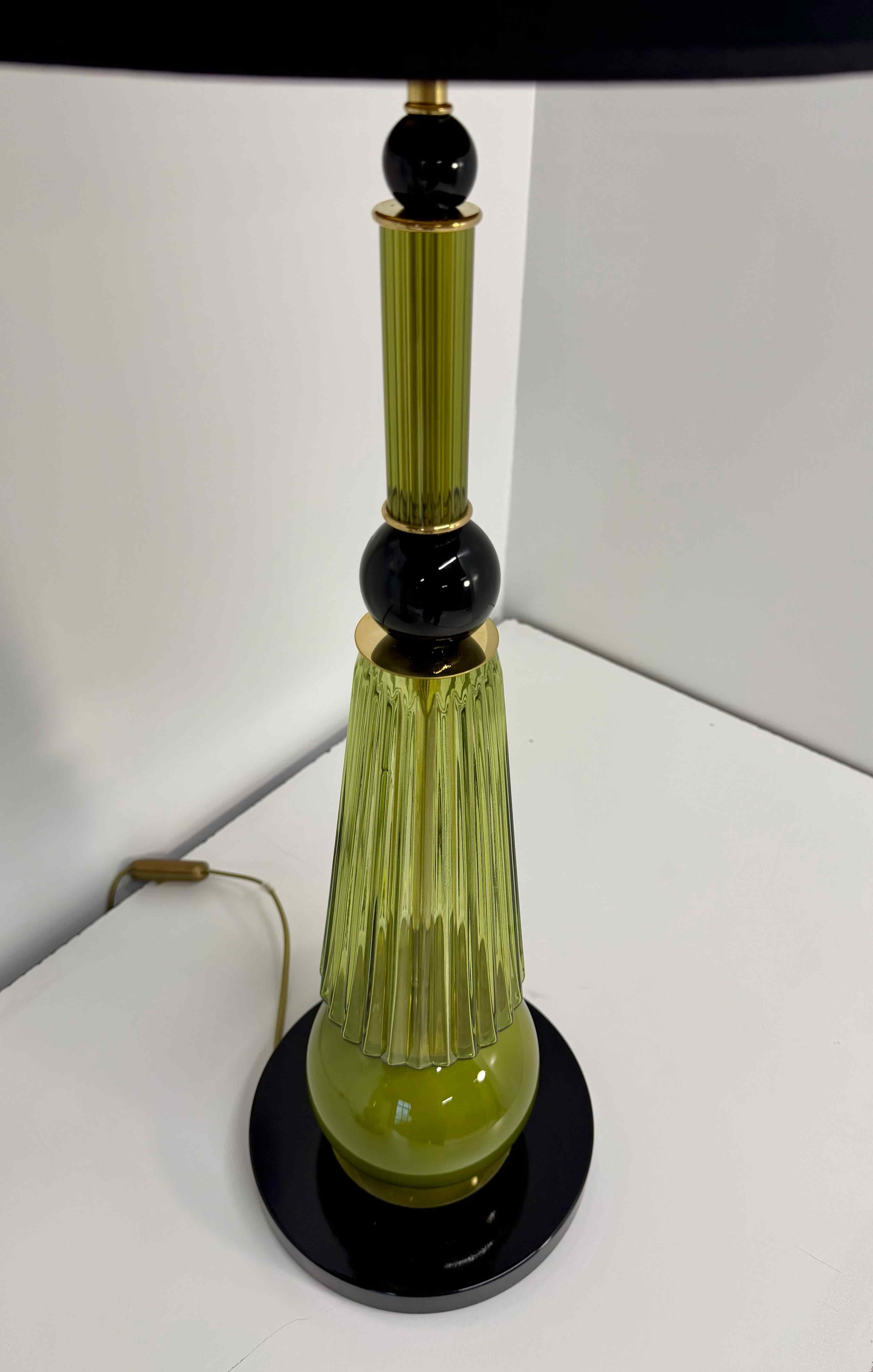 Lámparas de sobremesa de cristal negro y verde oliva de Murano, Pareja, Años 2000 en Bueno estado para la venta en Meda, MB