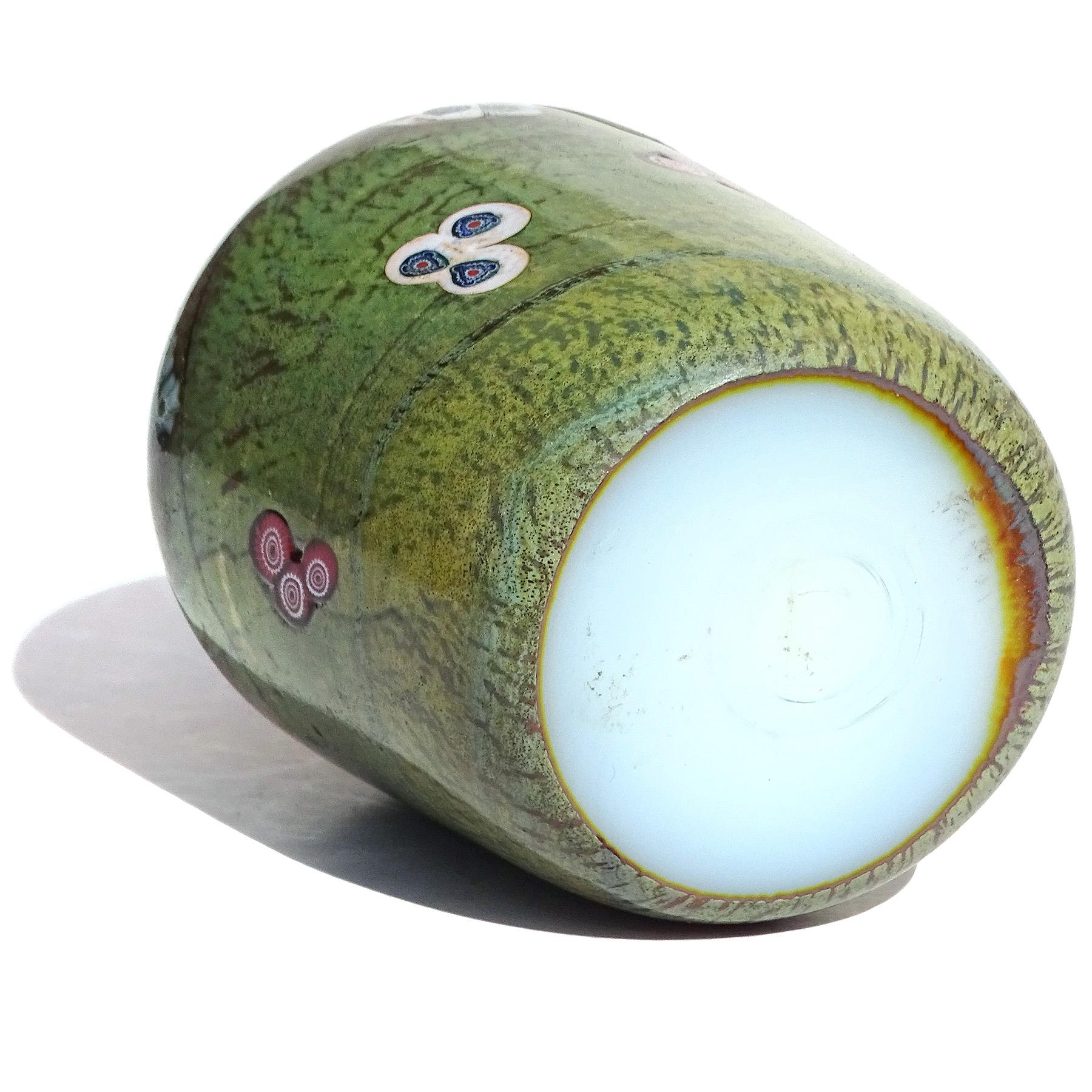 Murano Opal Chalcedony Millefiori Flower Murrines Italian Art Glass Paperweight For Sale 2