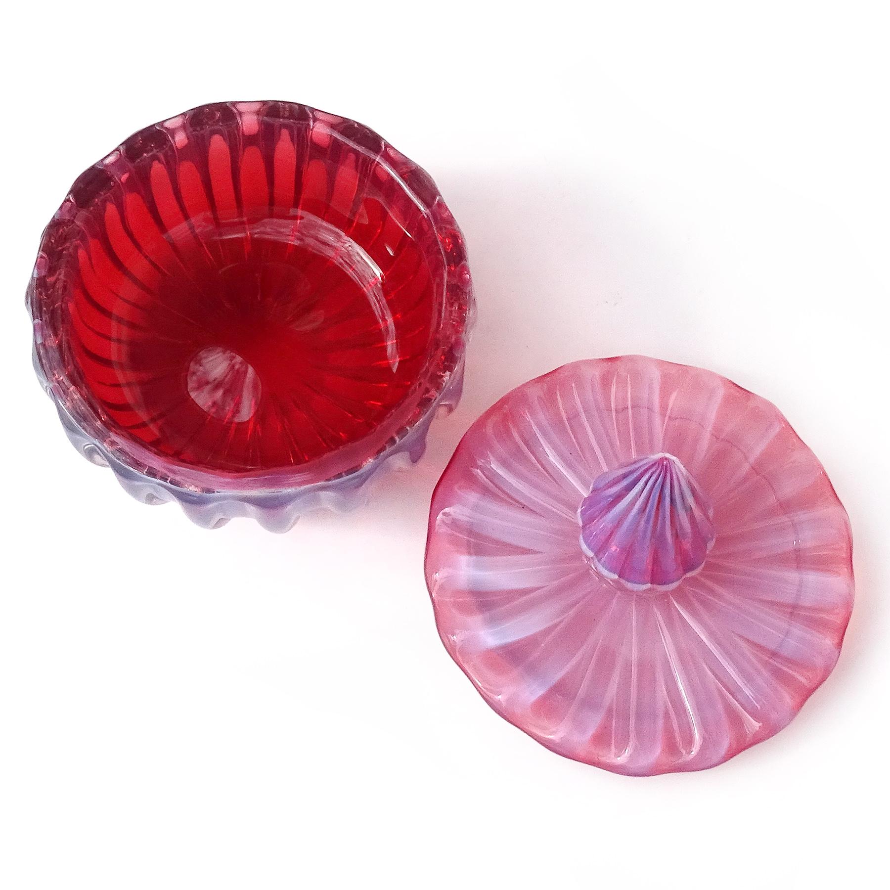 20th Century Murano Opalescent Dark Pink Italian Art Glass Ribbed Vanity Jewelry Powder Box