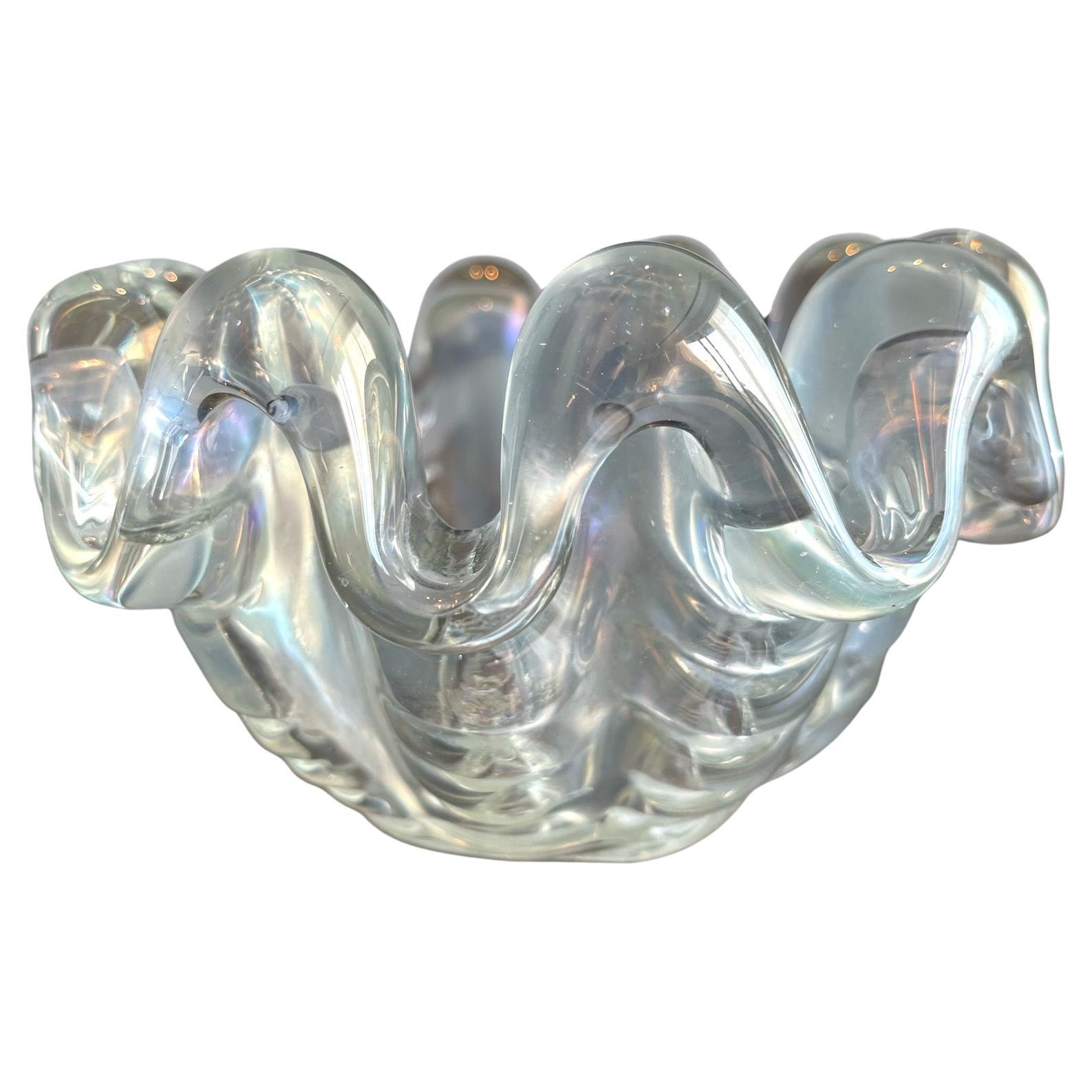 Coupe en verre opalescent de Murano par Ercole Barovier  c. 1940s Italie en vente