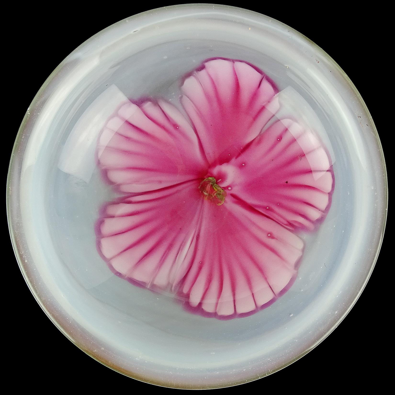 Gorgeous large Murano hand blown opal white and pink hibiscus flower Italian art glass bowl. Created in the manner of the Fratelli Toso company. The flower is very well detailed, and floats on a creamy white ground. Measures: 9 1/4