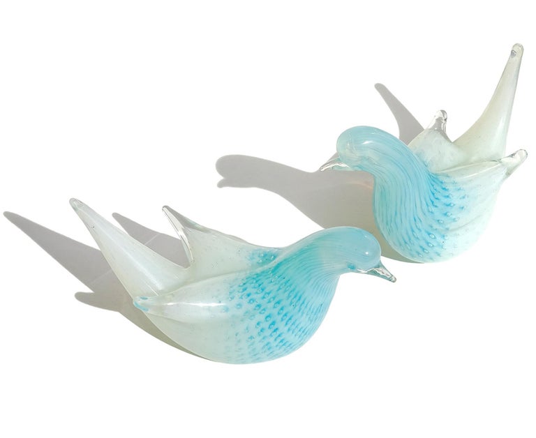 Mid-Century Modern Murano Opalescent White Blue Bubbles Italian Art Glass Dove Bird Figurines For Sale
